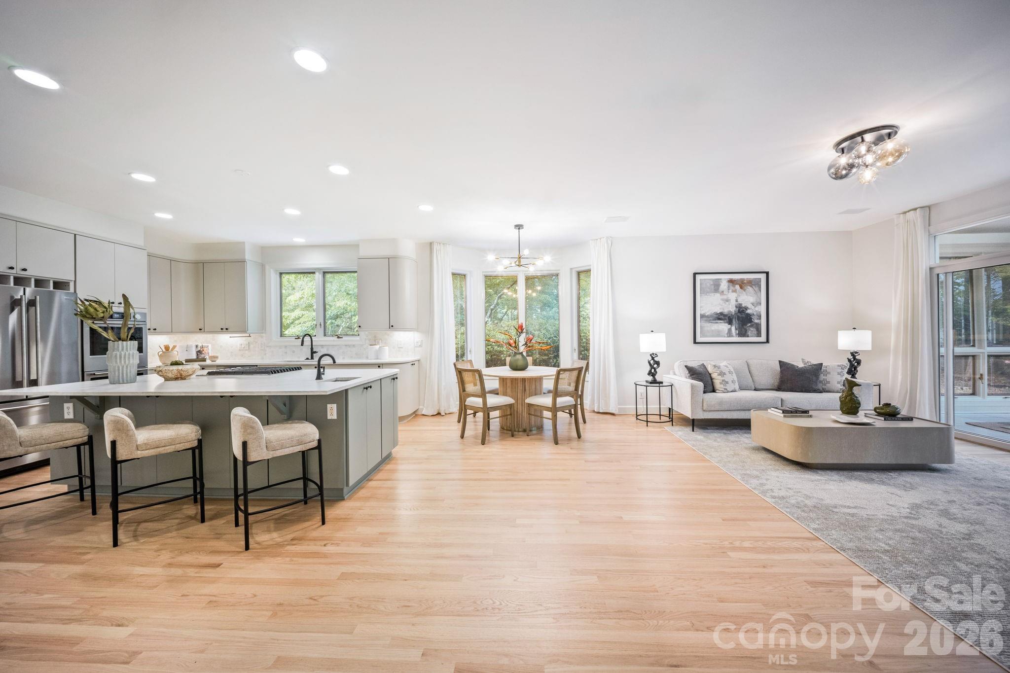 5901 Marsailles Court — Charlotte