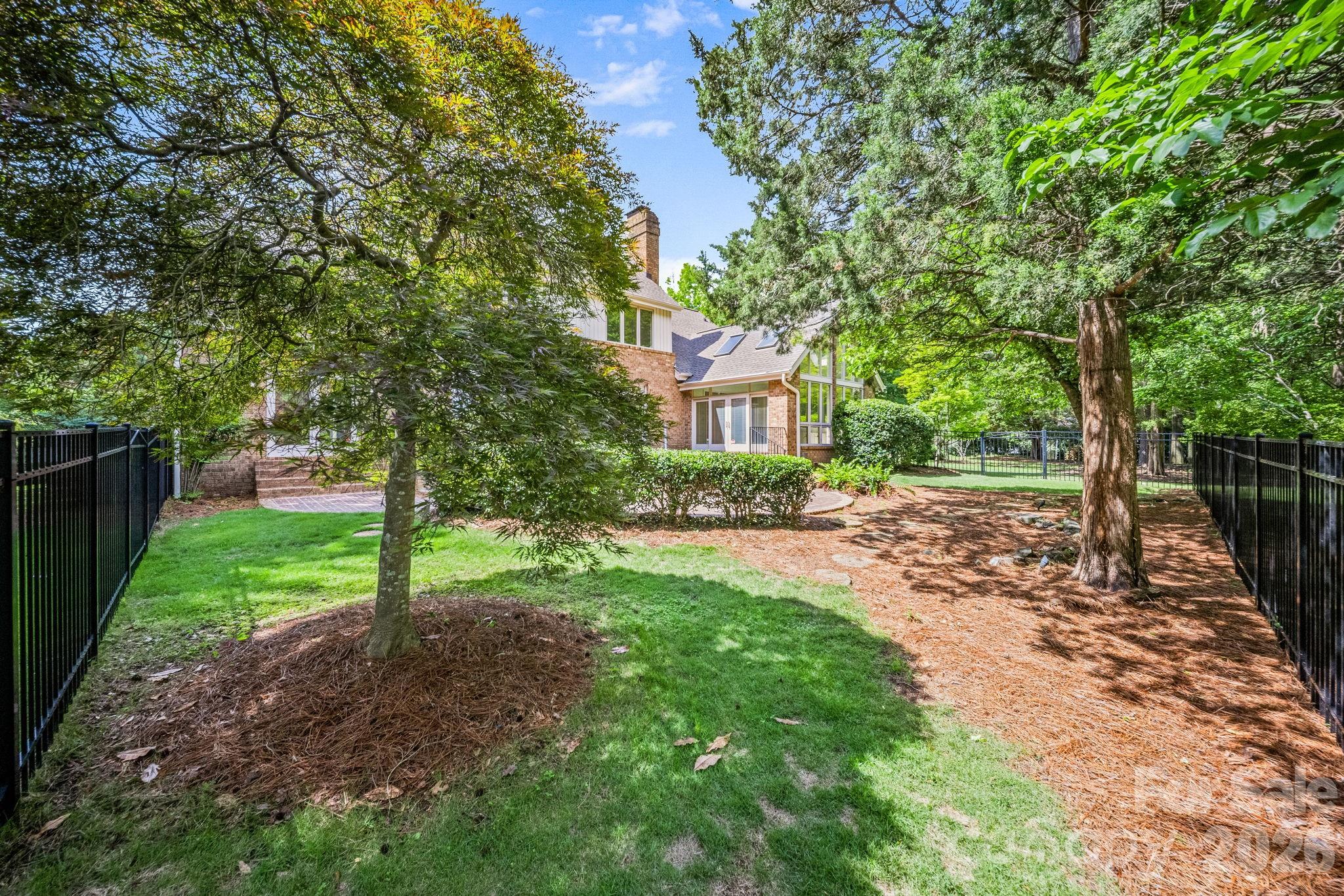 5901 Marsailles Court — Charlotte