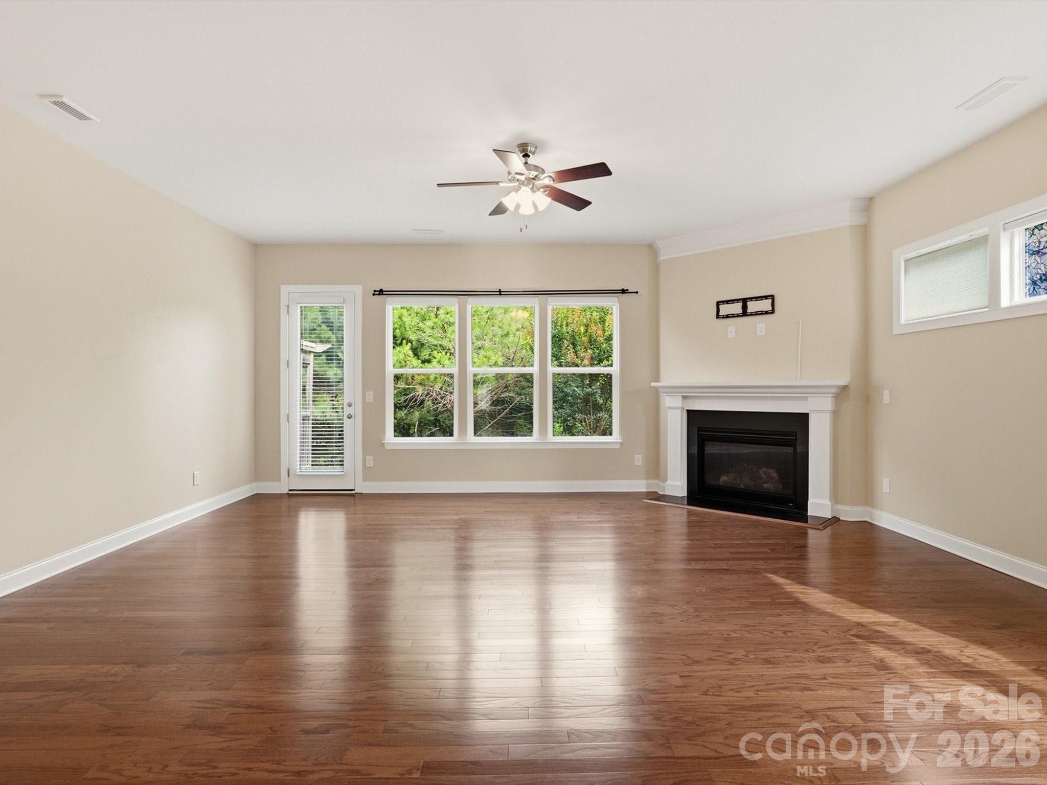 5033 Wesley Court — Lancaster