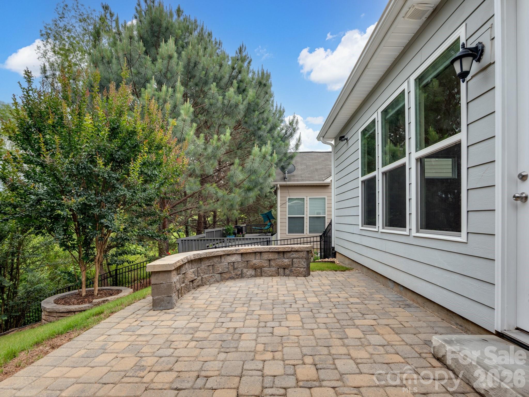 5033 Wesley Court — Lancaster