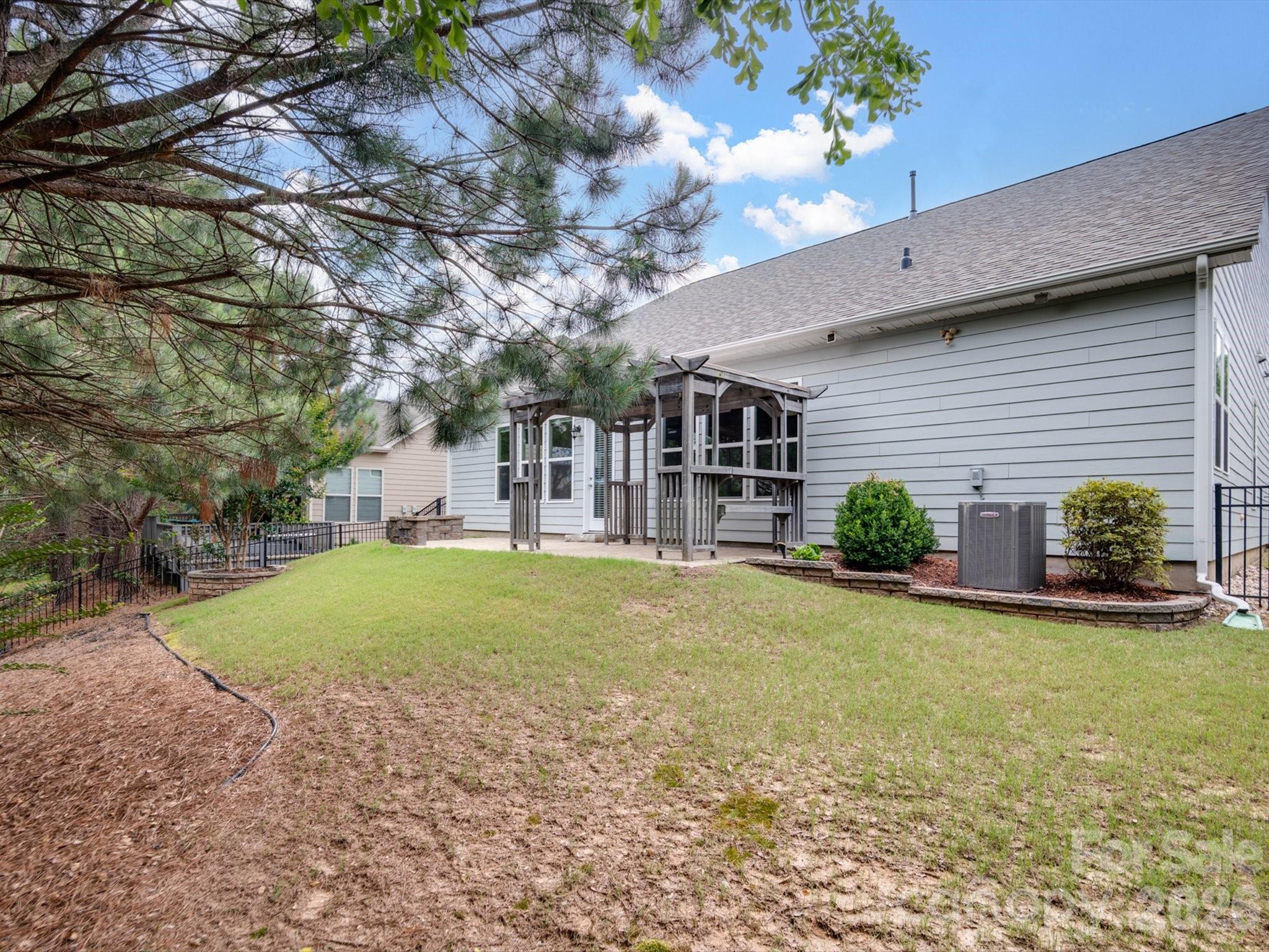 5033 Wesley Court — Lancaster