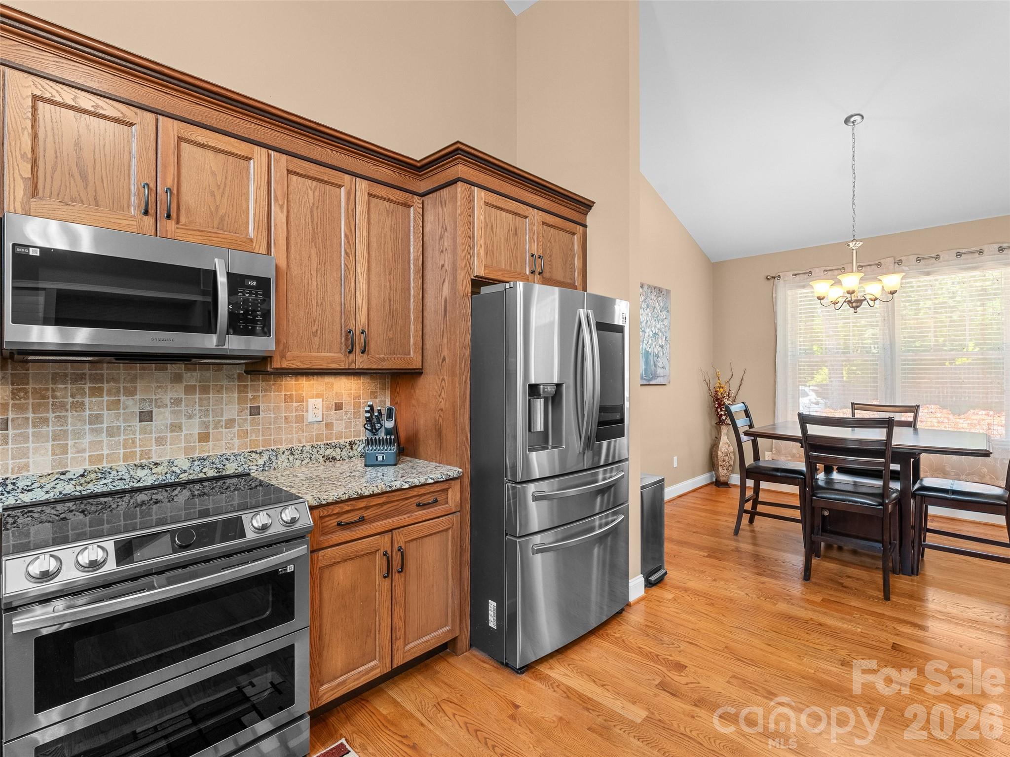 25 Linden Turn S — Hendersonville
