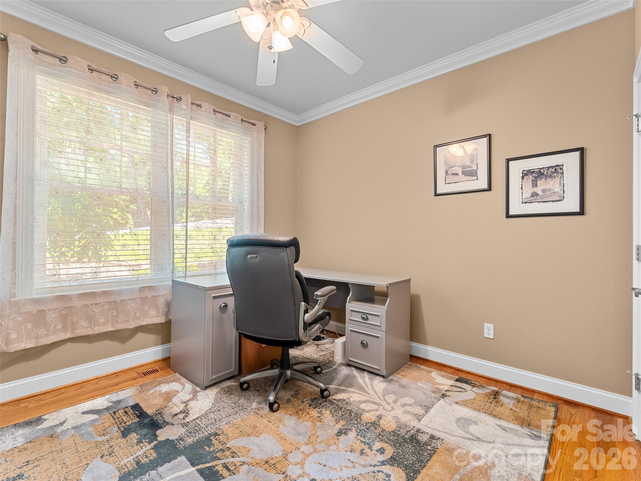25 Linden Turn S — Hendersonville