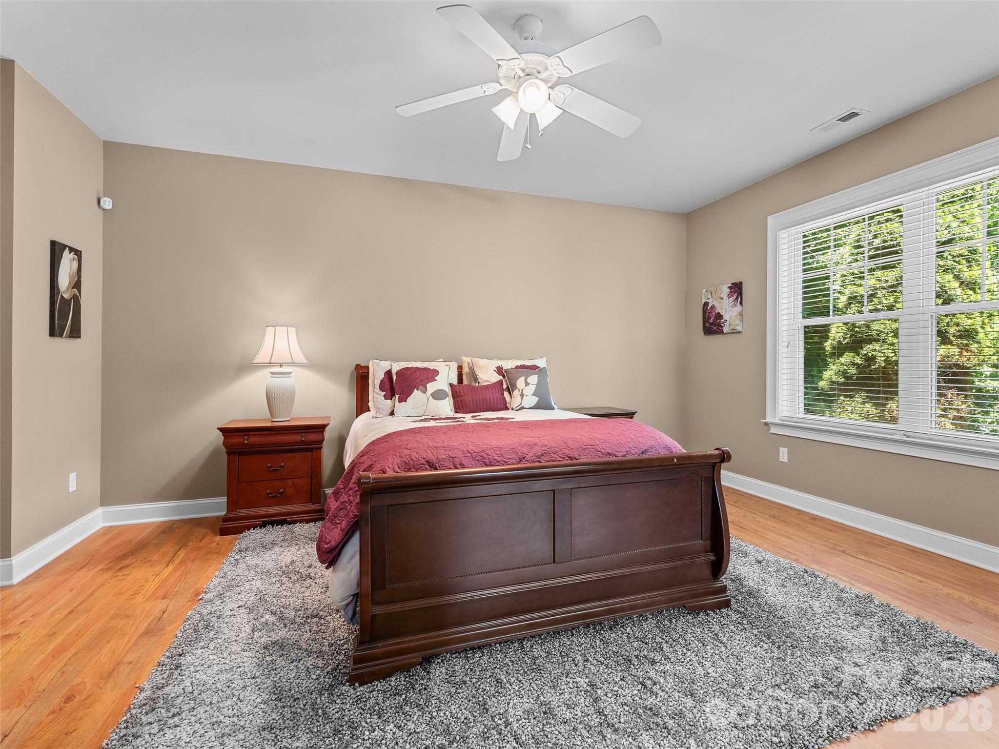 25 Linden Turn S — Hendersonville