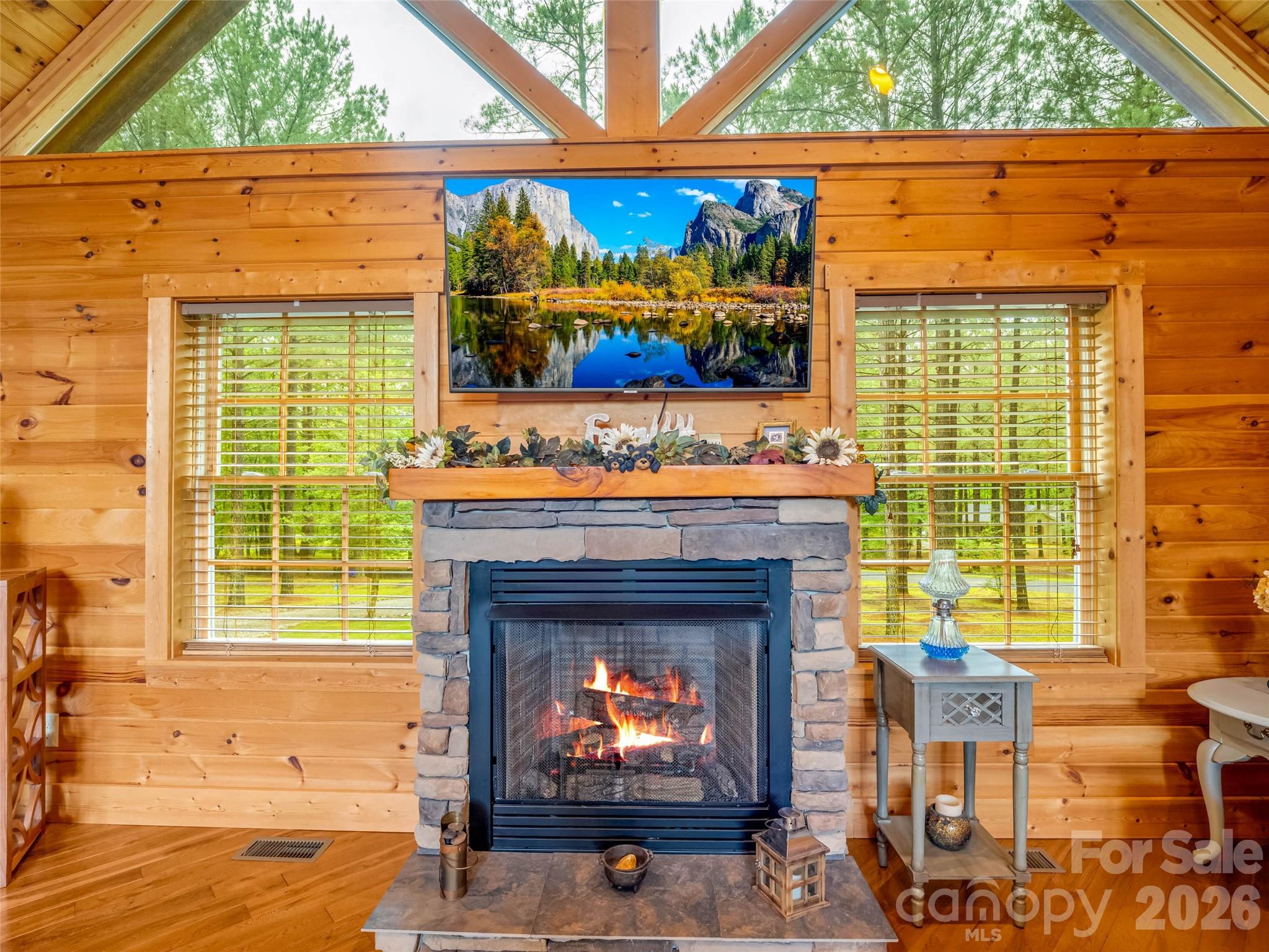 442 Whitestone Circle — Union Mills