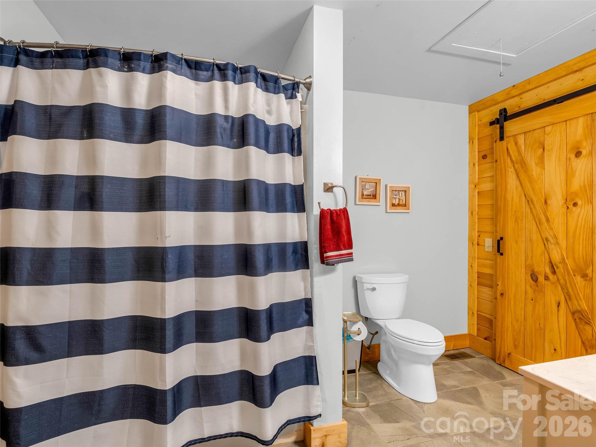 442 Whitestone Circle — Union Mills