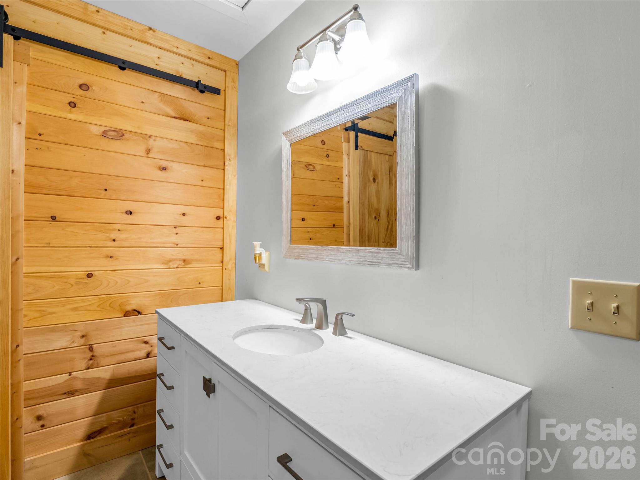 442 Whitestone Circle — Union Mills