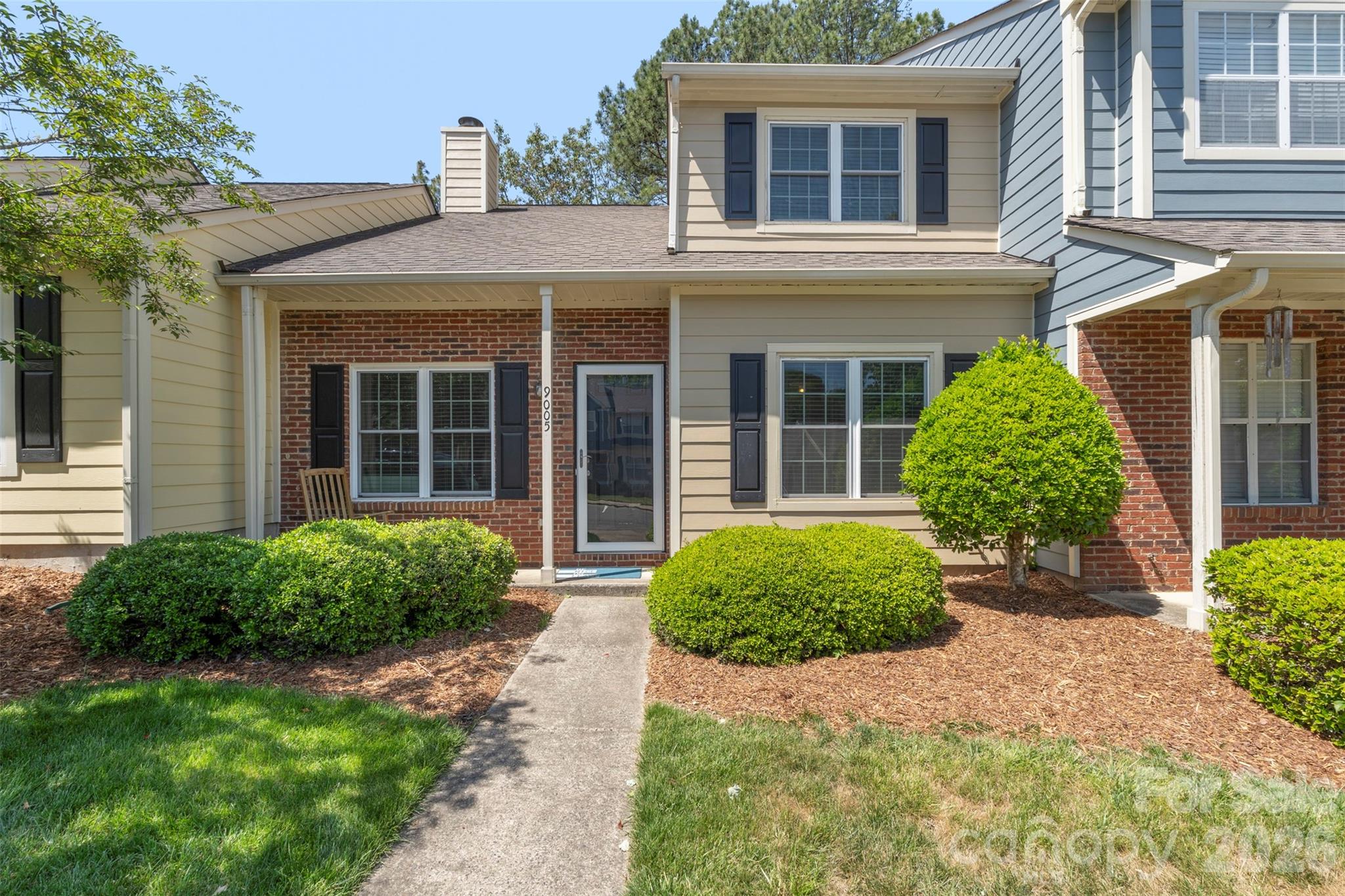 9005 Four Mile Creek Road — Charlotte