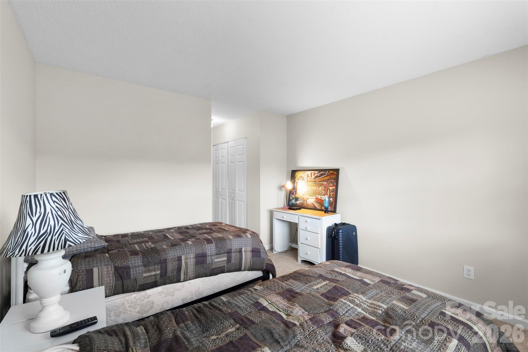 9005 Four Mile Creek Road — Charlotte