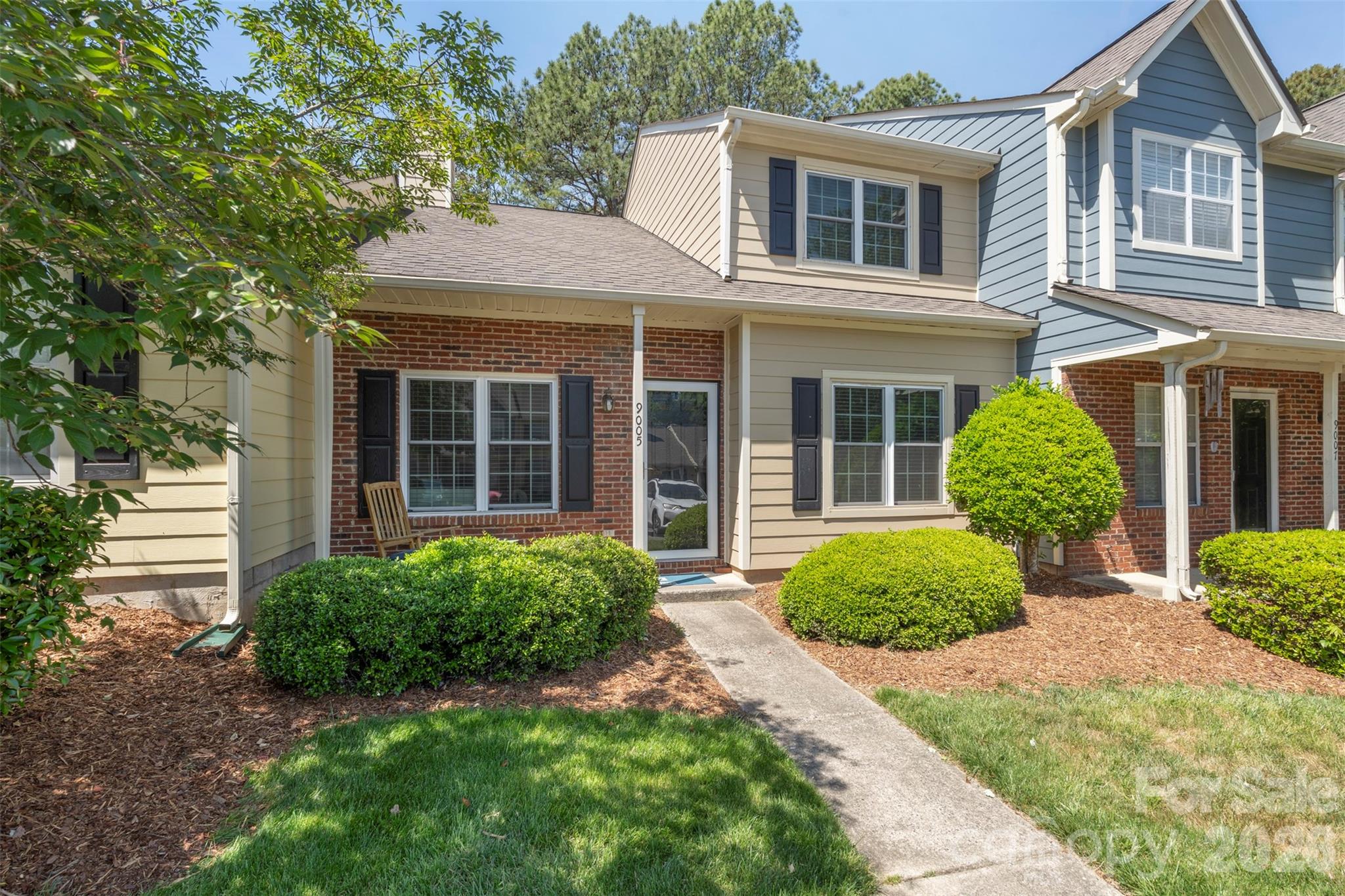 9005 Four Mile Creek Road — Charlotte