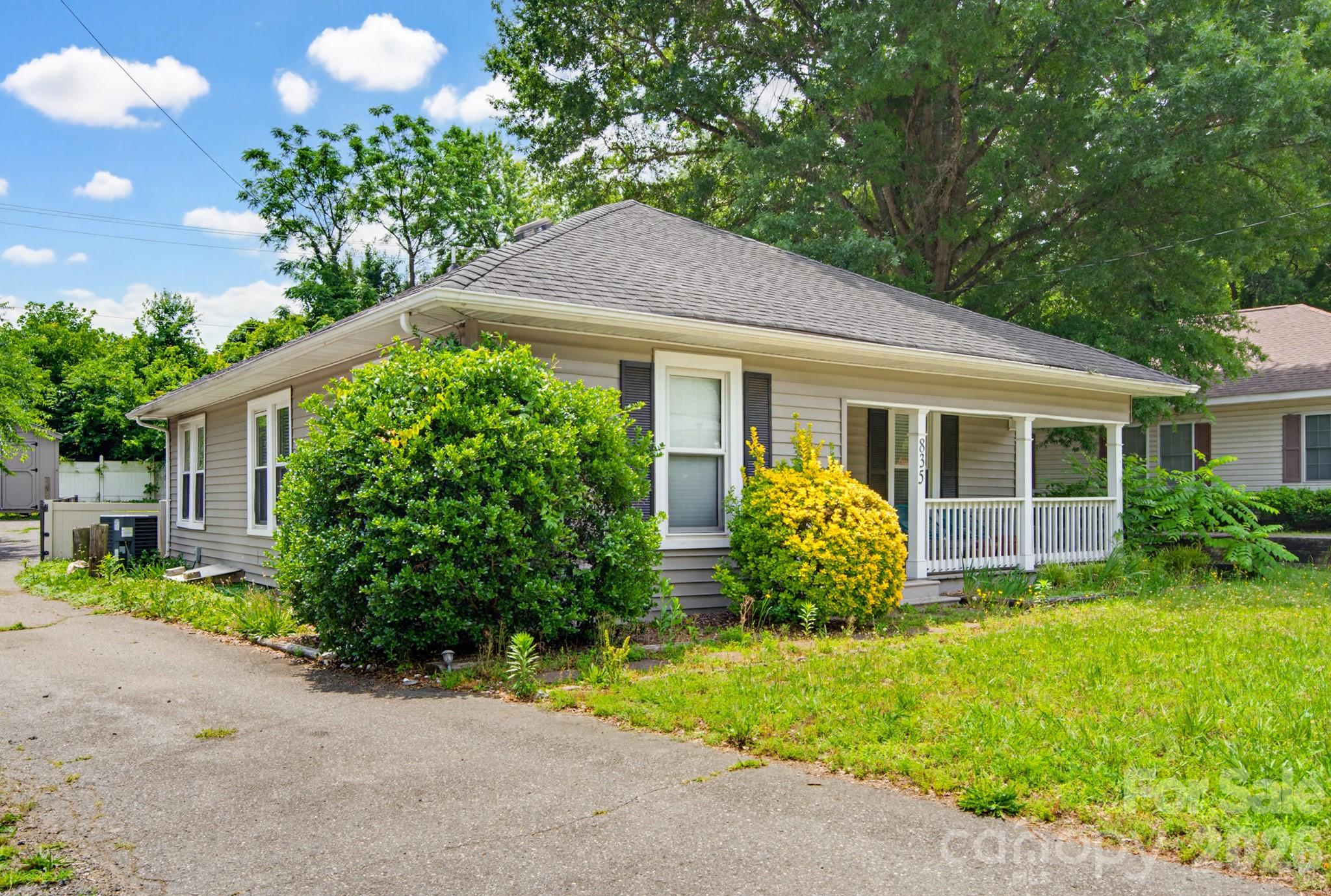 835 Old Charlotte Road SW — Concord