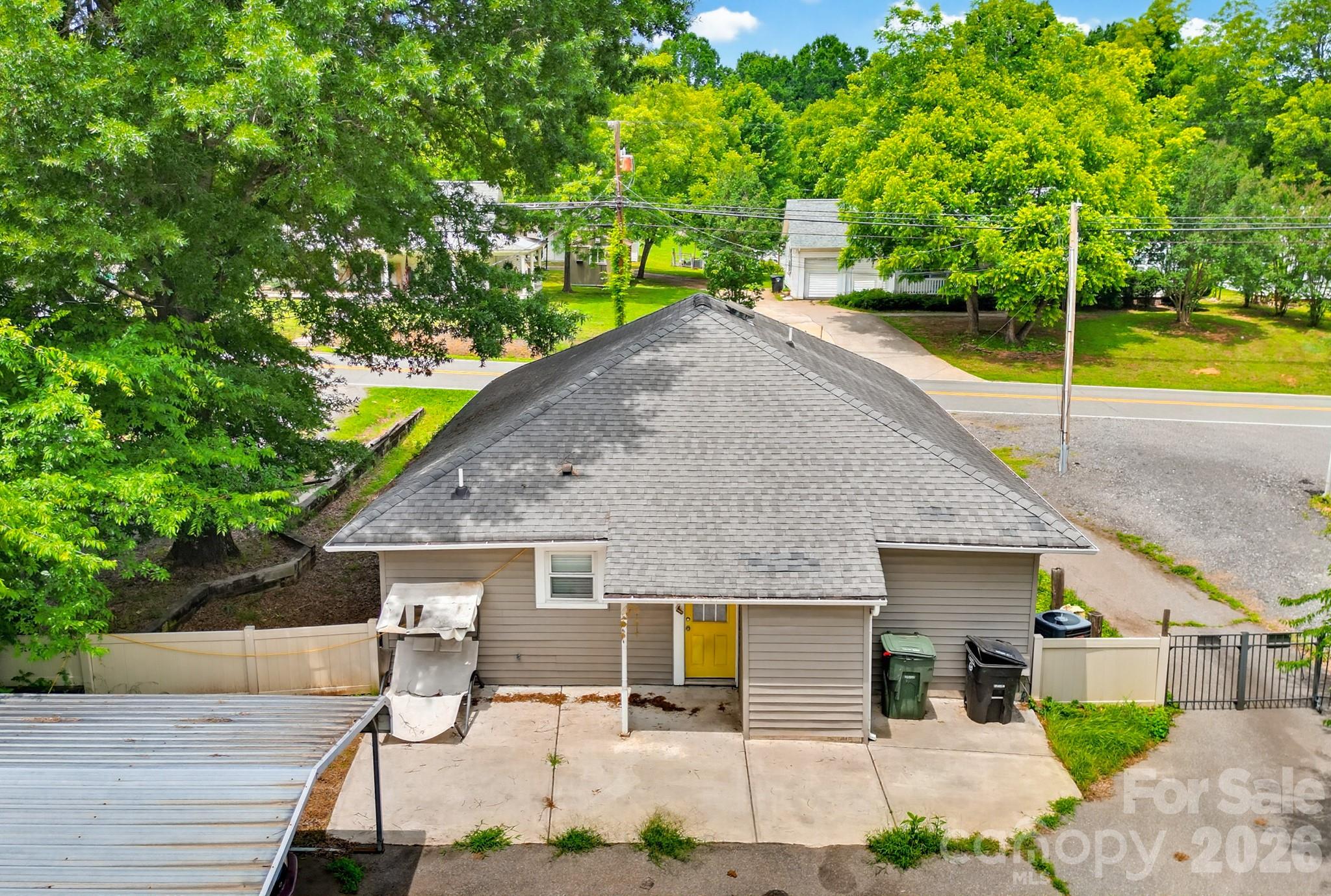 835 Old Charlotte Road SW — Concord