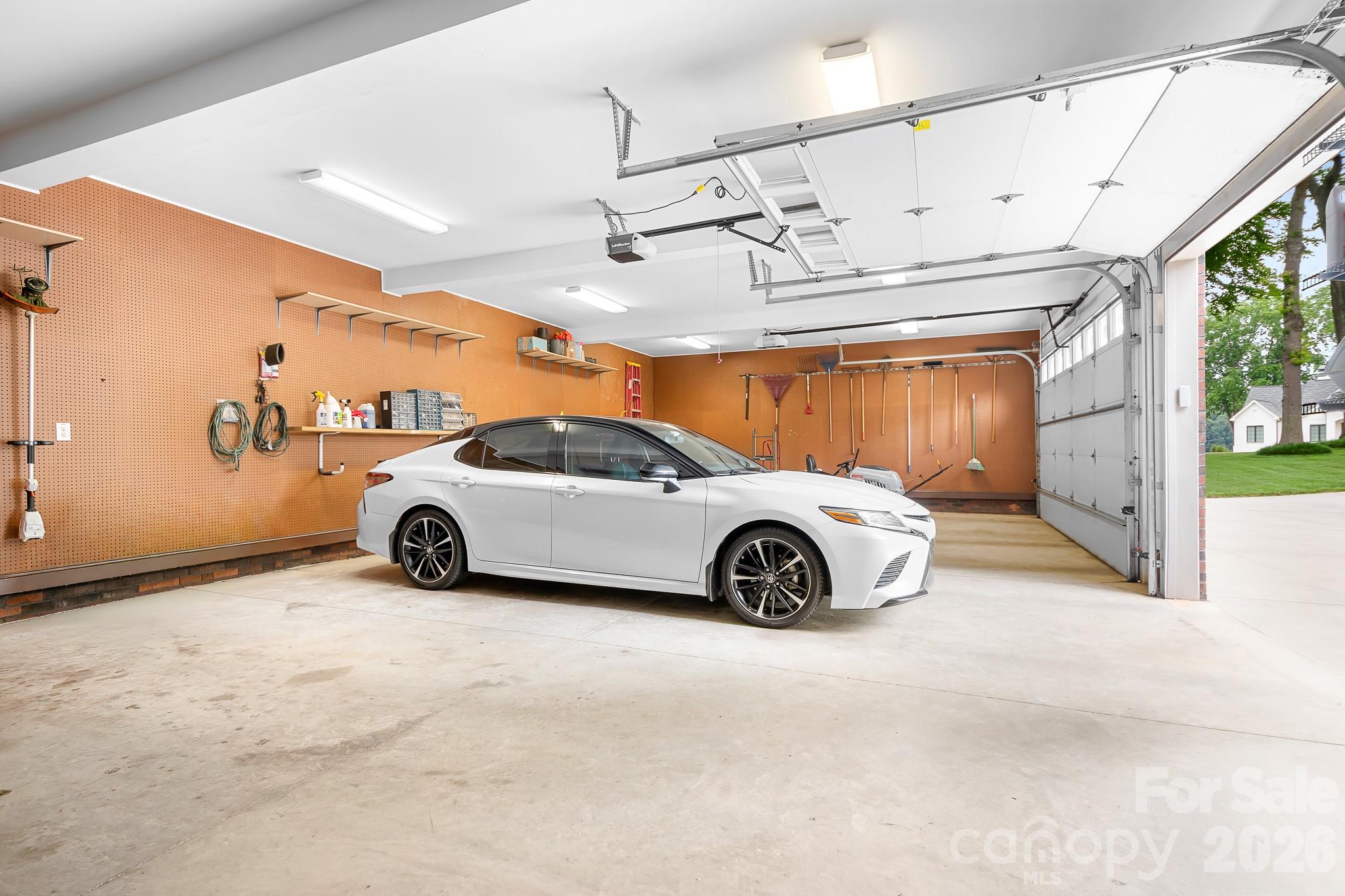 7980 Holly Court — Denver