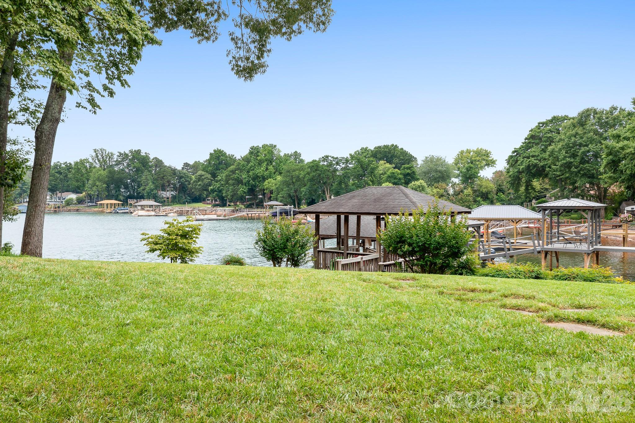 7980 Holly Court — Denver