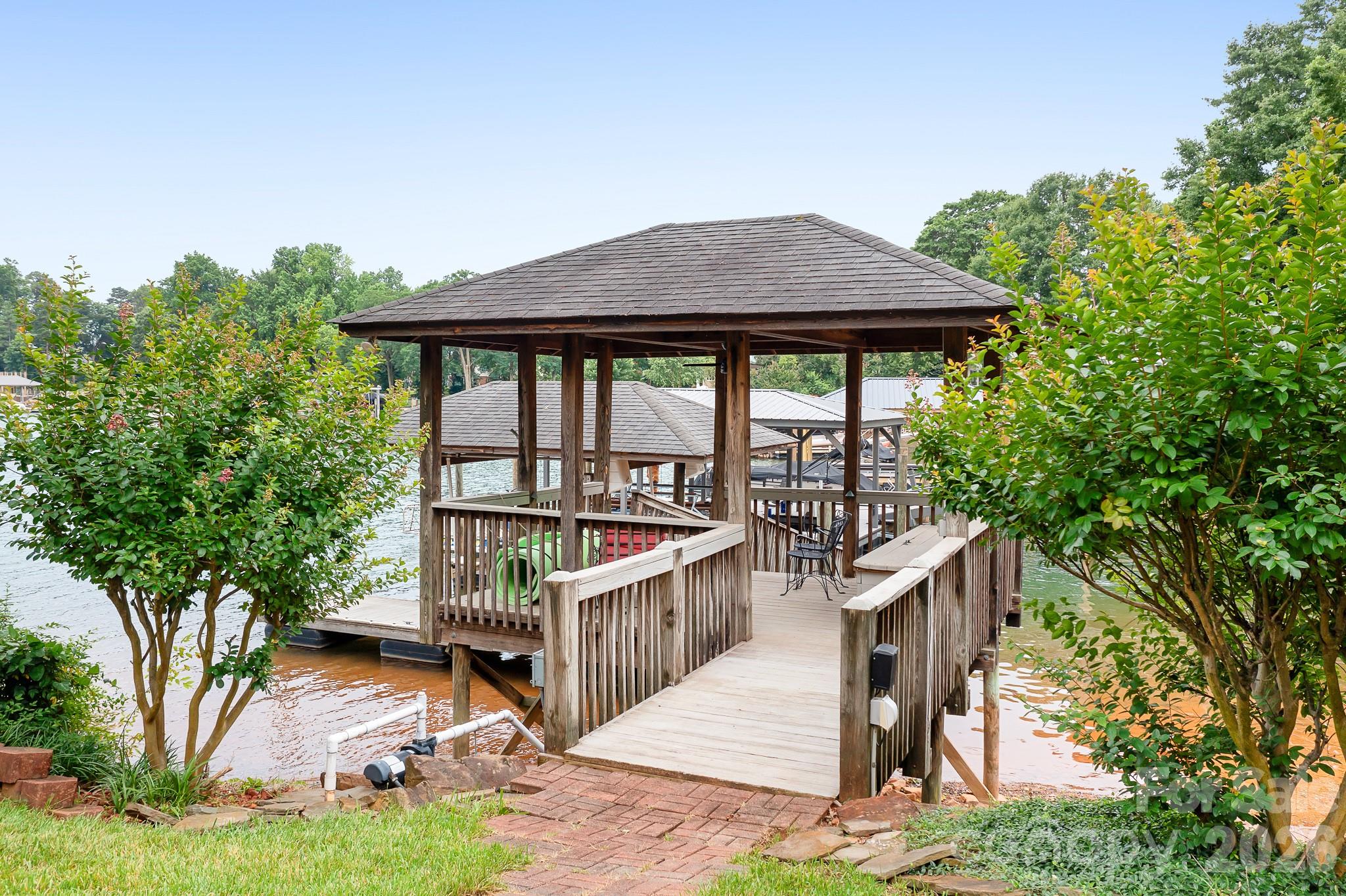 7980 Holly Court — Denver