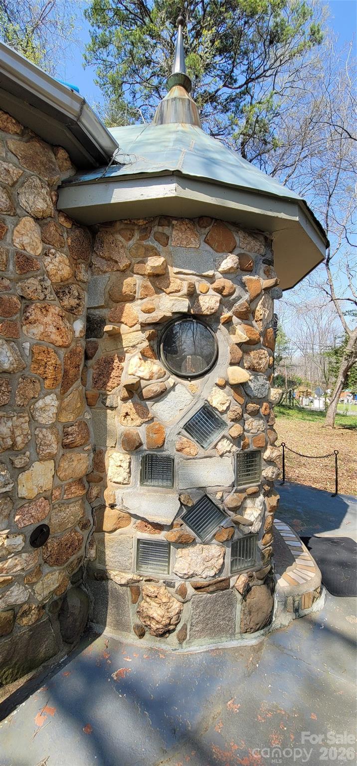 1740 Hollywood Drive — Salisbury
