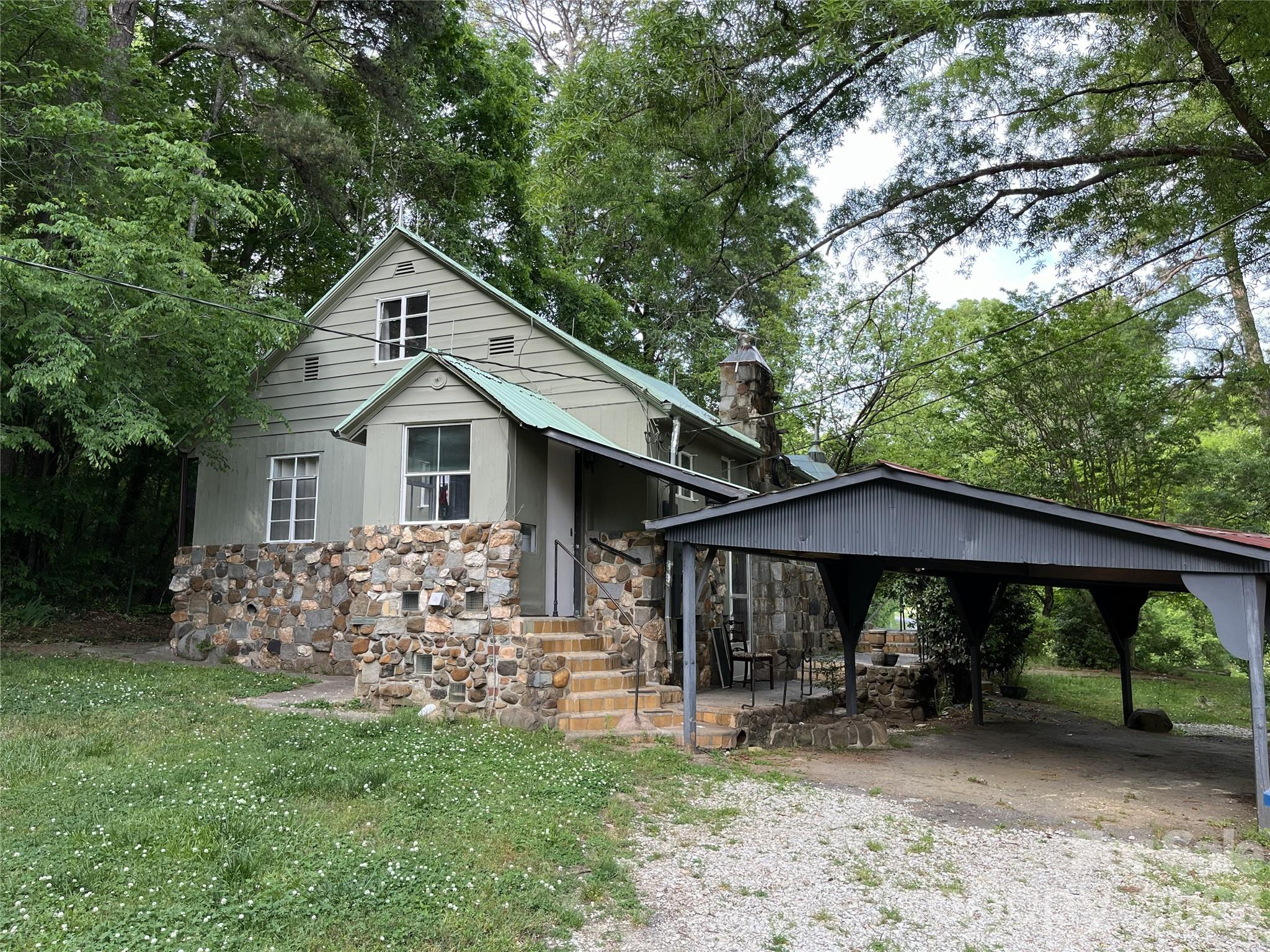 1740 Hollywood Drive — Salisbury