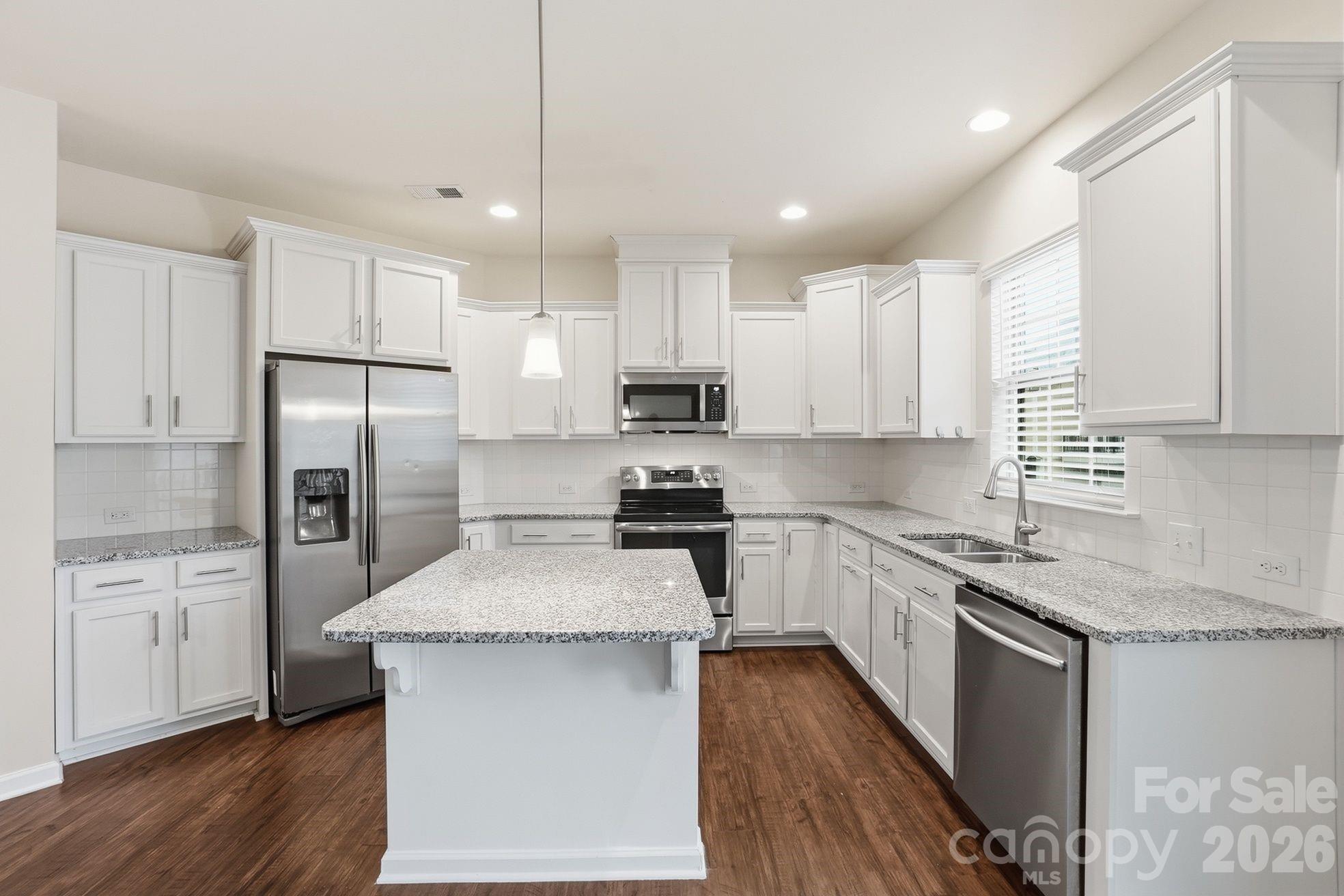 327 Annandale Drive — Fort Mill