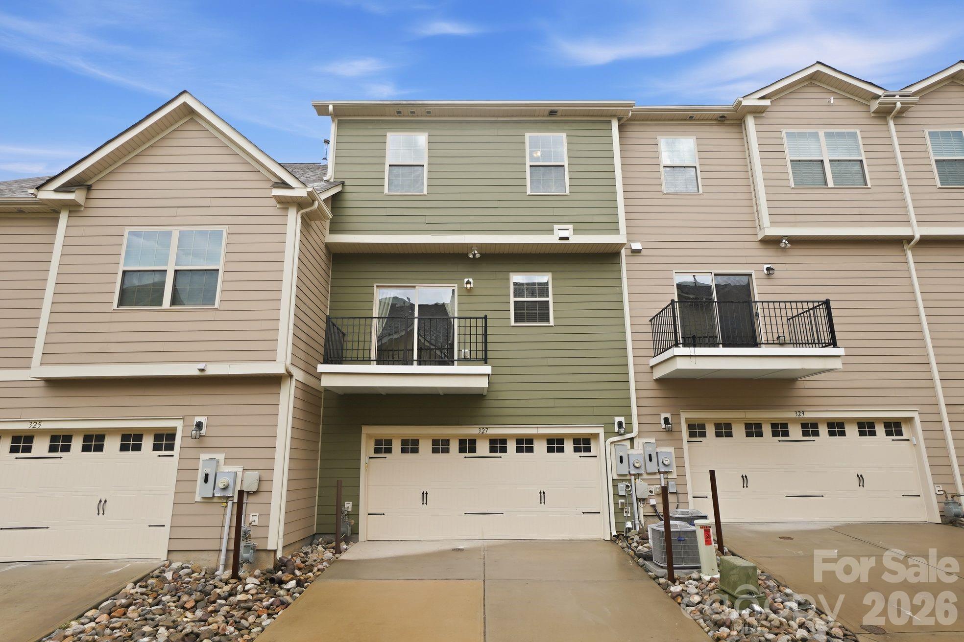 327 Annandale Drive — Fort Mill