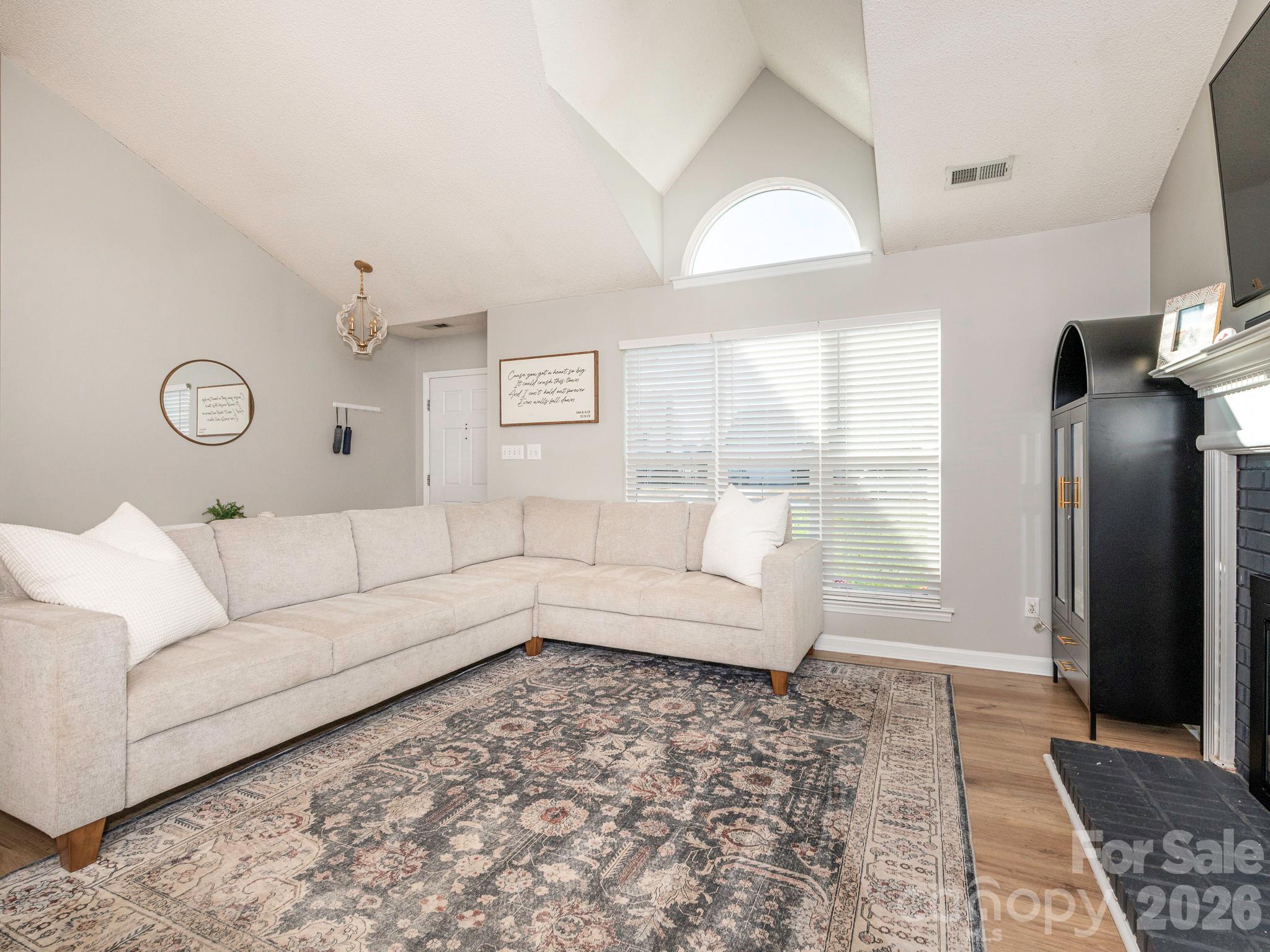 3930 Huntmeadow Drive — Charlotte
