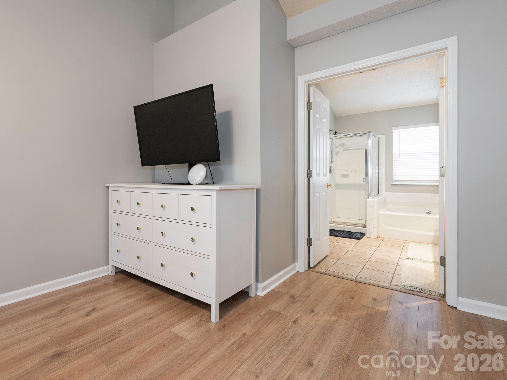 3930 Huntmeadow Drive — Charlotte