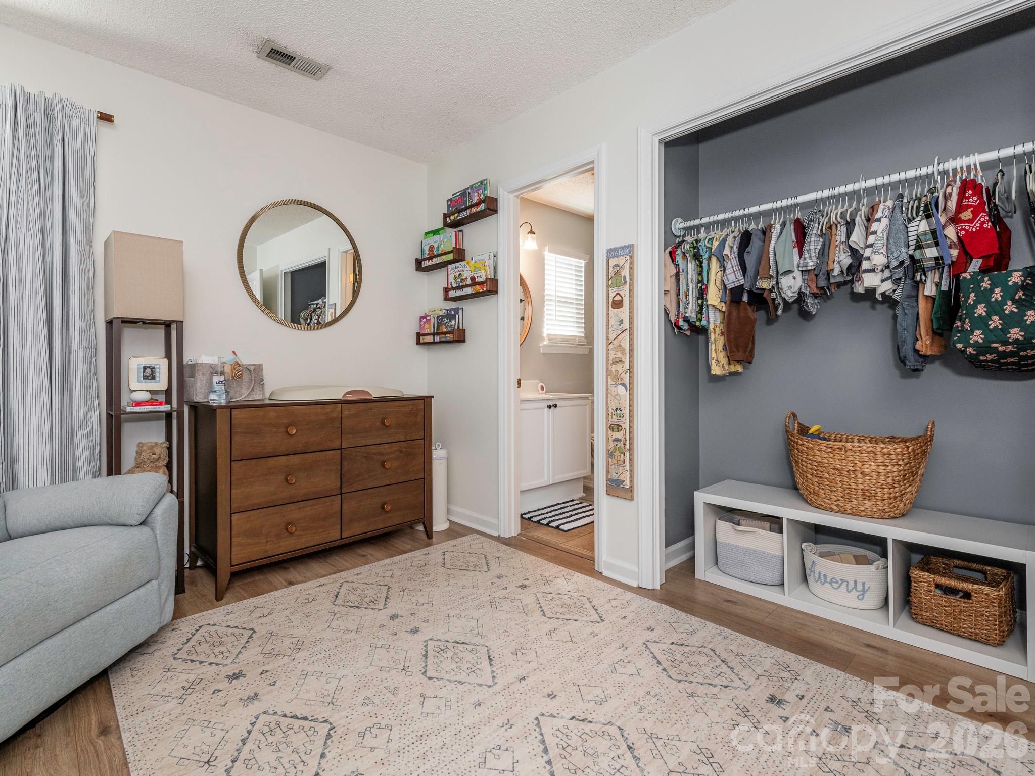 3930 Huntmeadow Drive — Charlotte