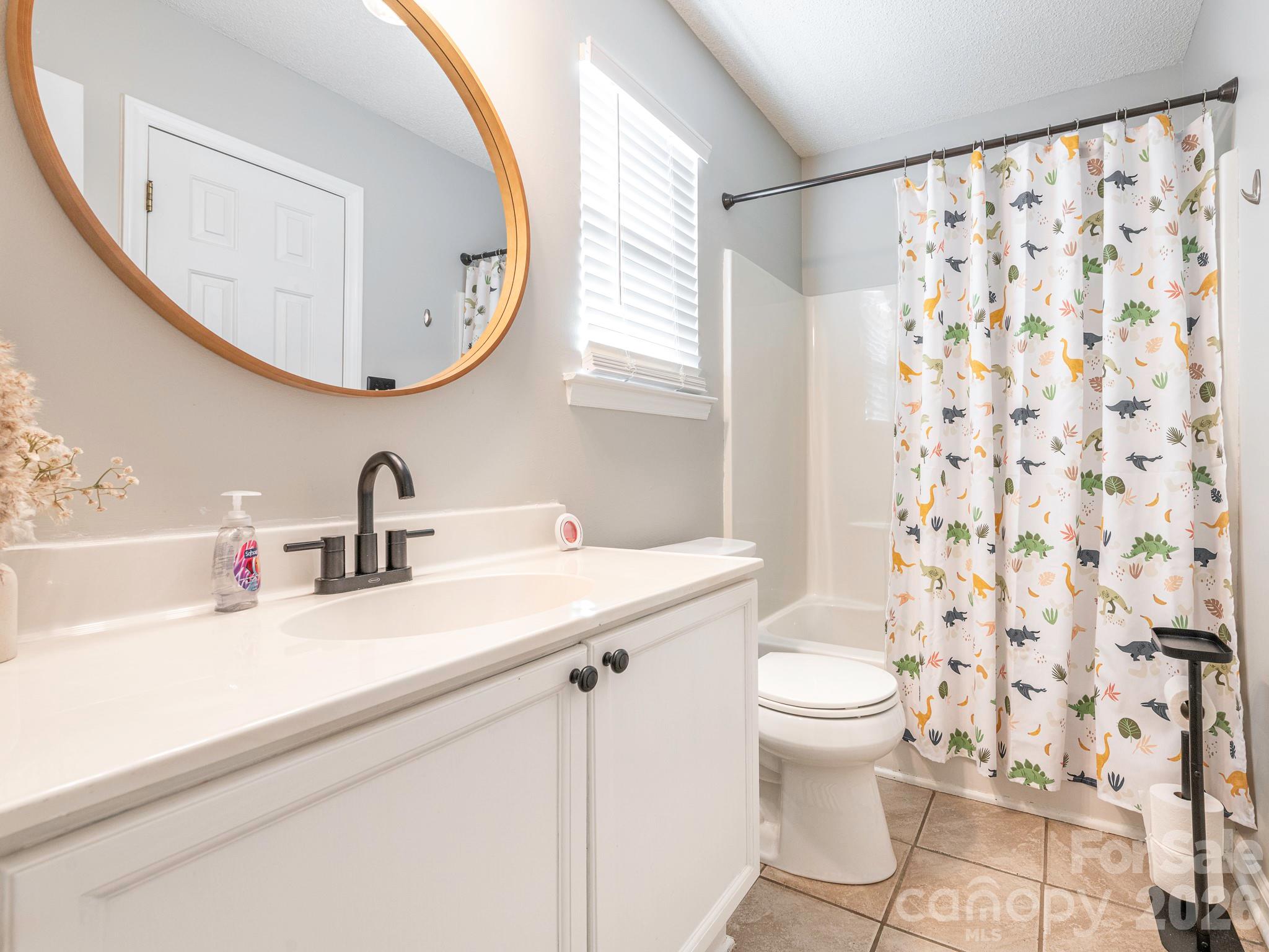 3930 Huntmeadow Drive — Charlotte