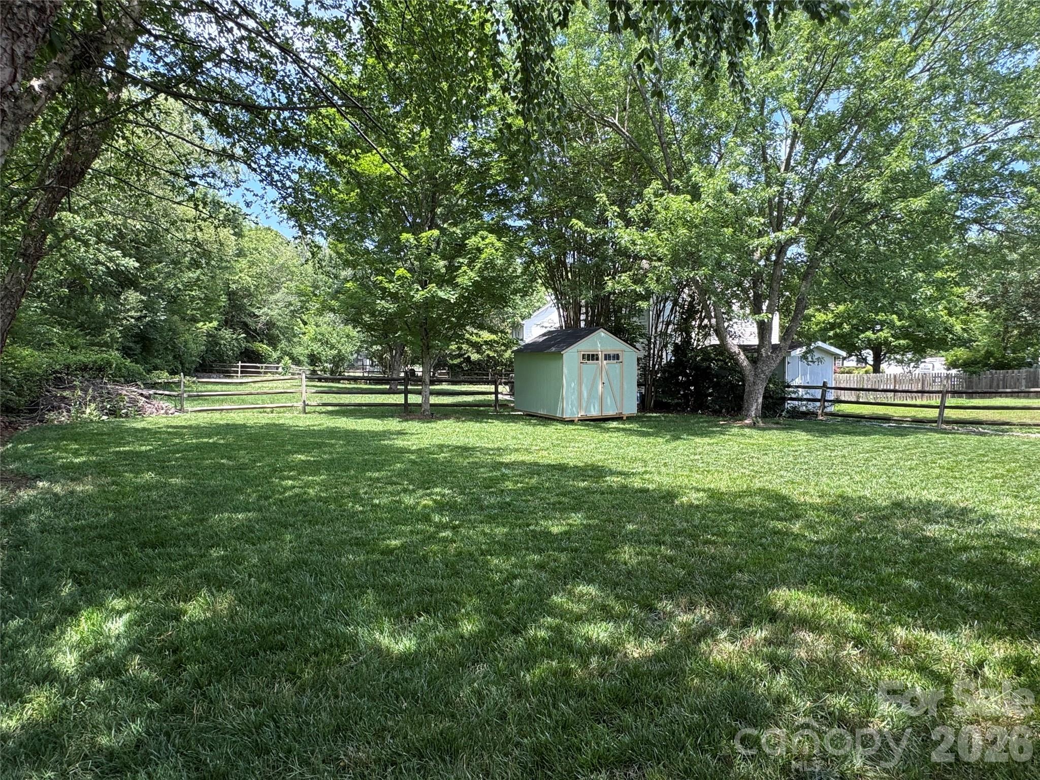 3930 Huntmeadow Drive — Charlotte