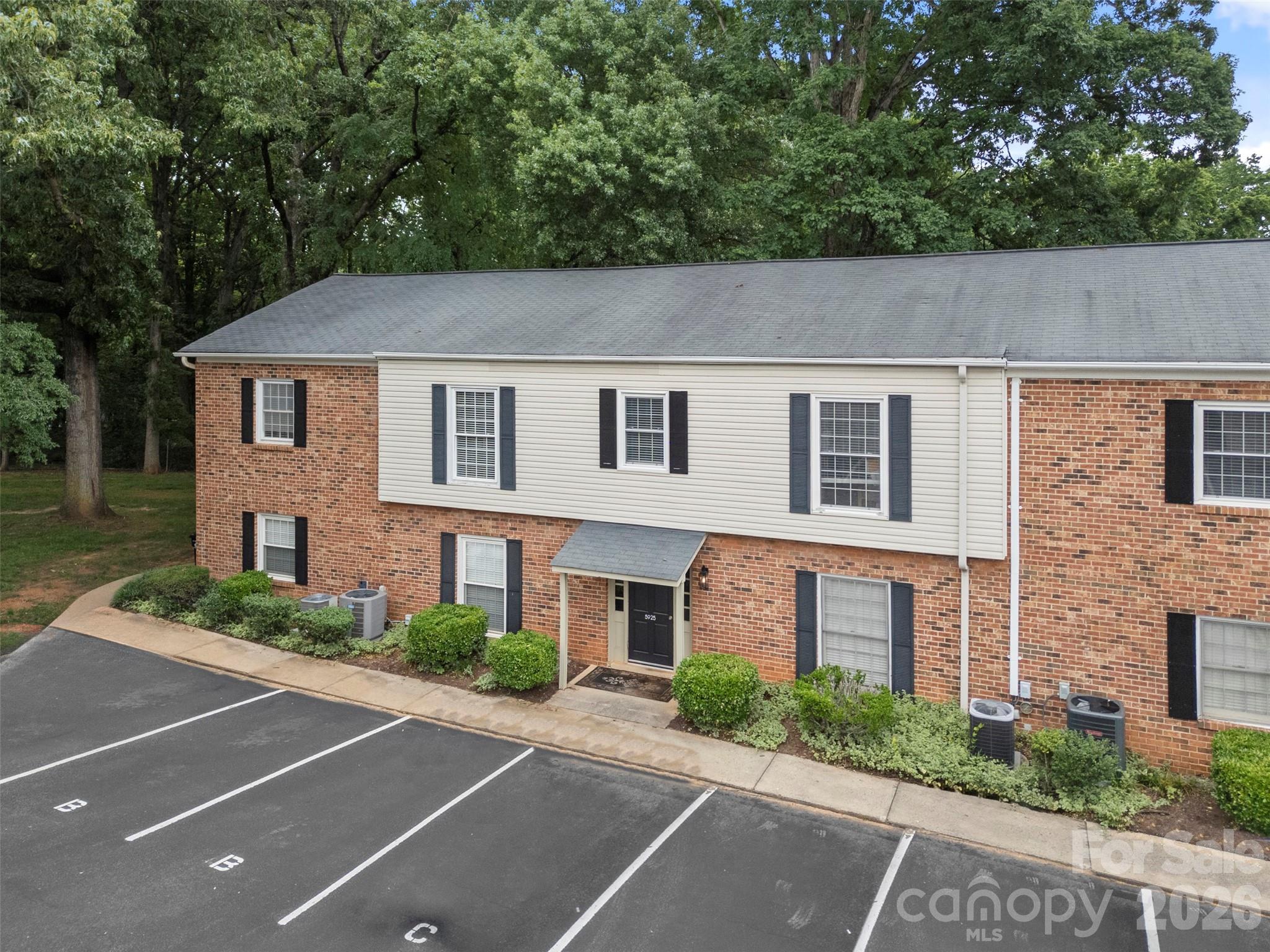 5925 Quail Hollow Road #B — Charlotte