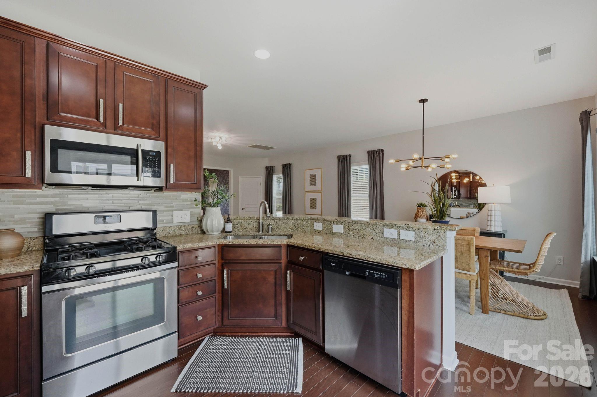 2403 Diplomat Lane — Charlotte