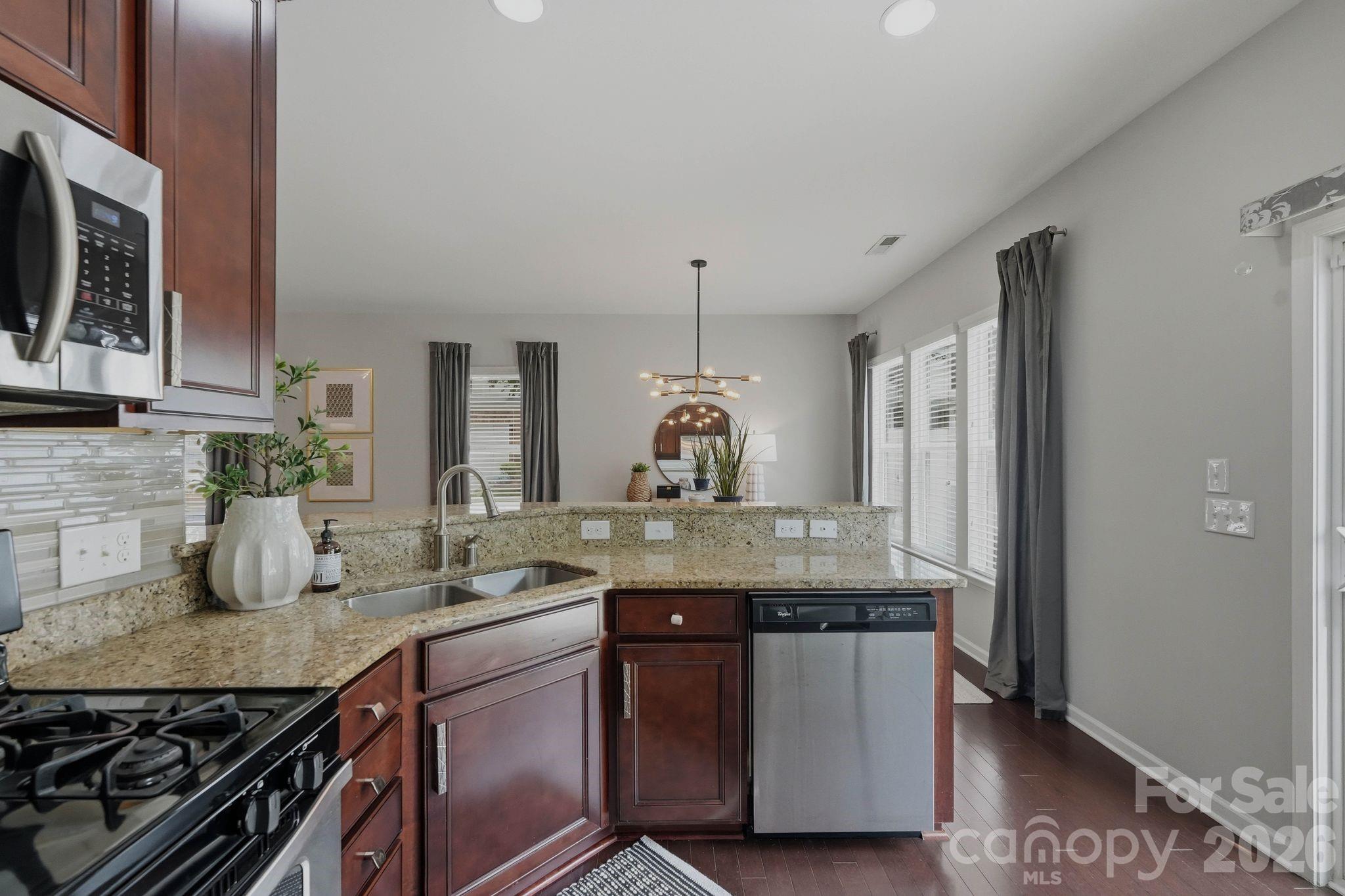 2403 Diplomat Lane — Charlotte