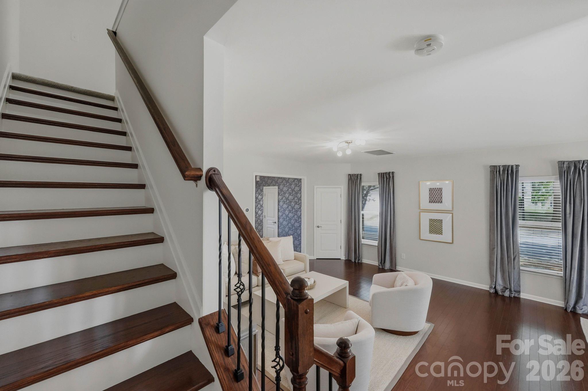 2403 Diplomat Lane — Charlotte