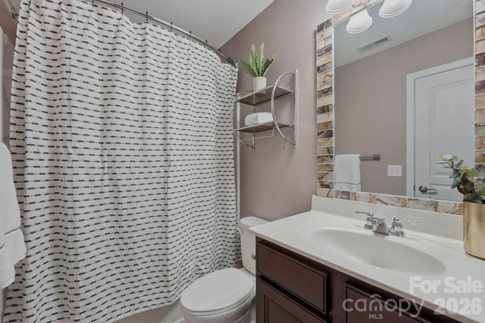 2403 Diplomat Lane — Charlotte