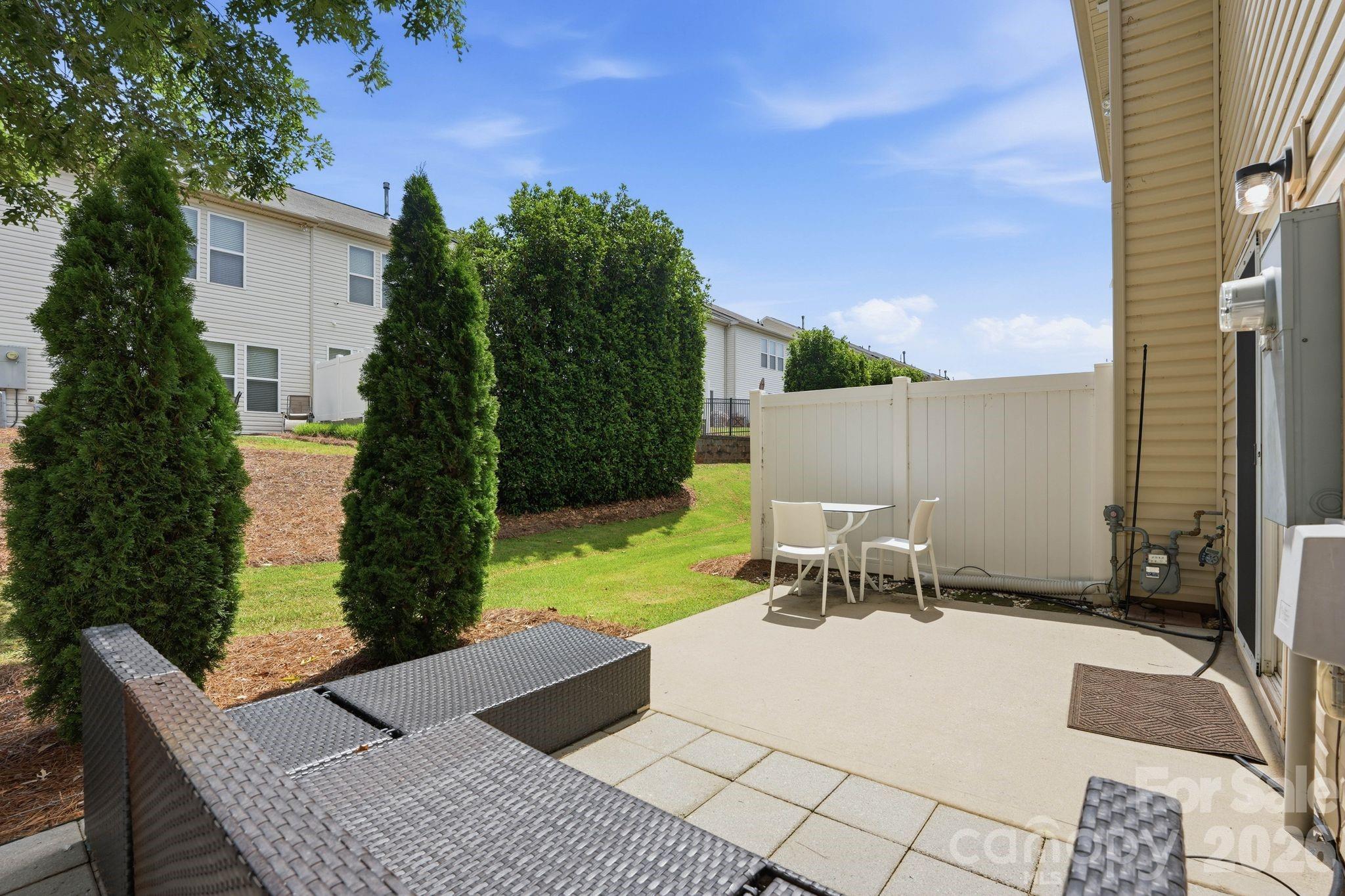 2403 Diplomat Lane — Charlotte
