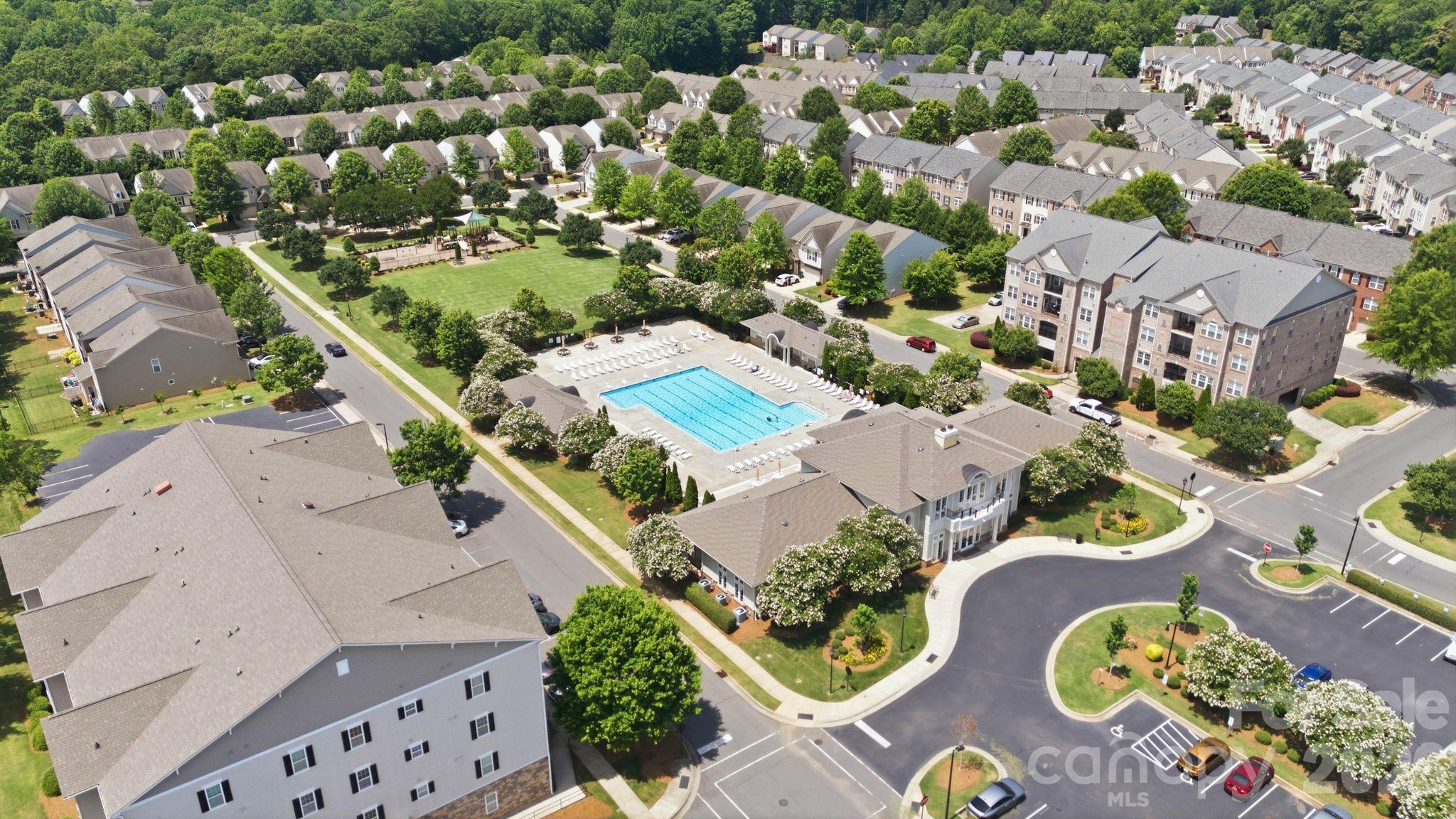 2403 Diplomat Lane — Charlotte