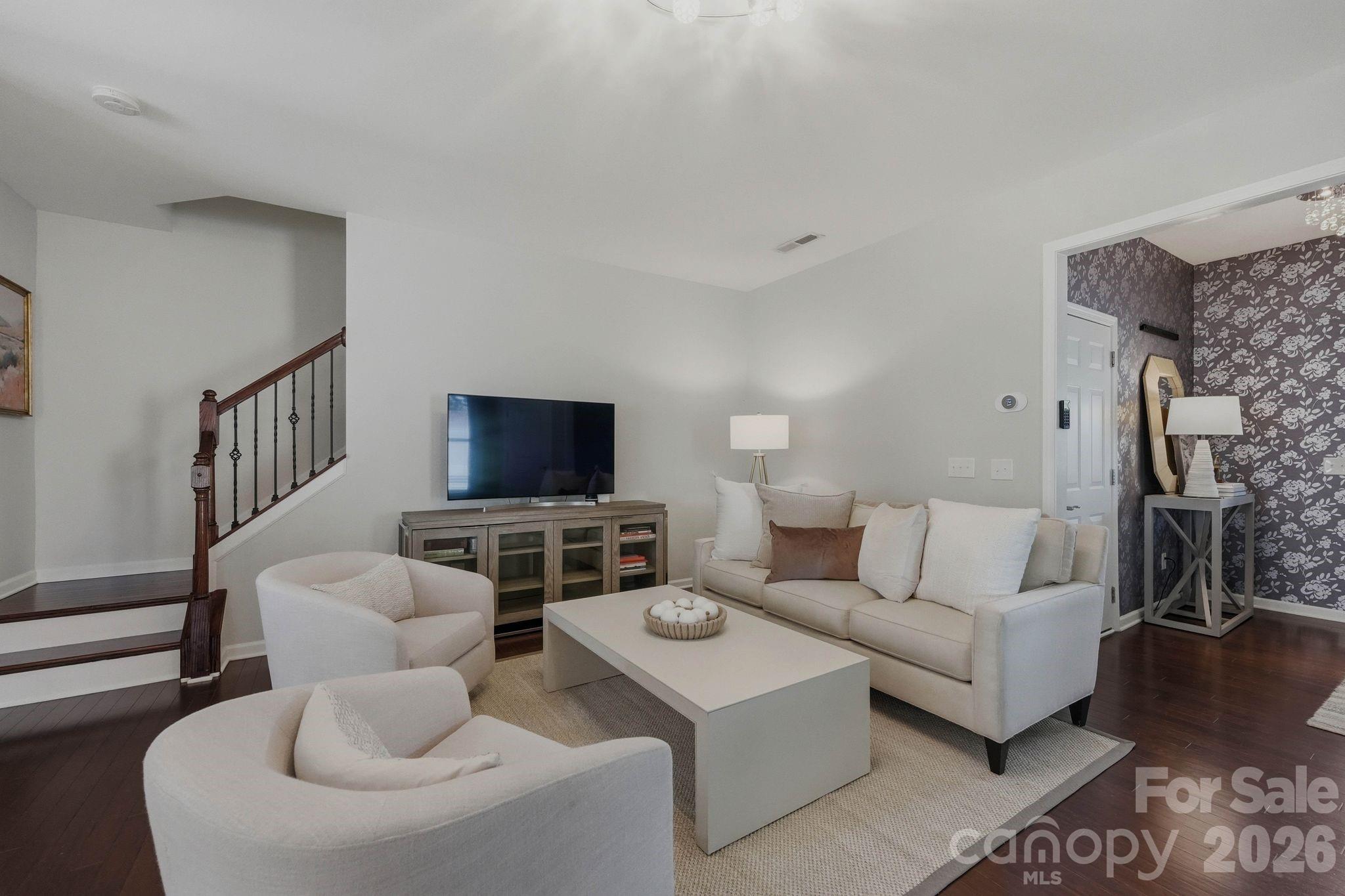 2403 Diplomat Lane — Charlotte