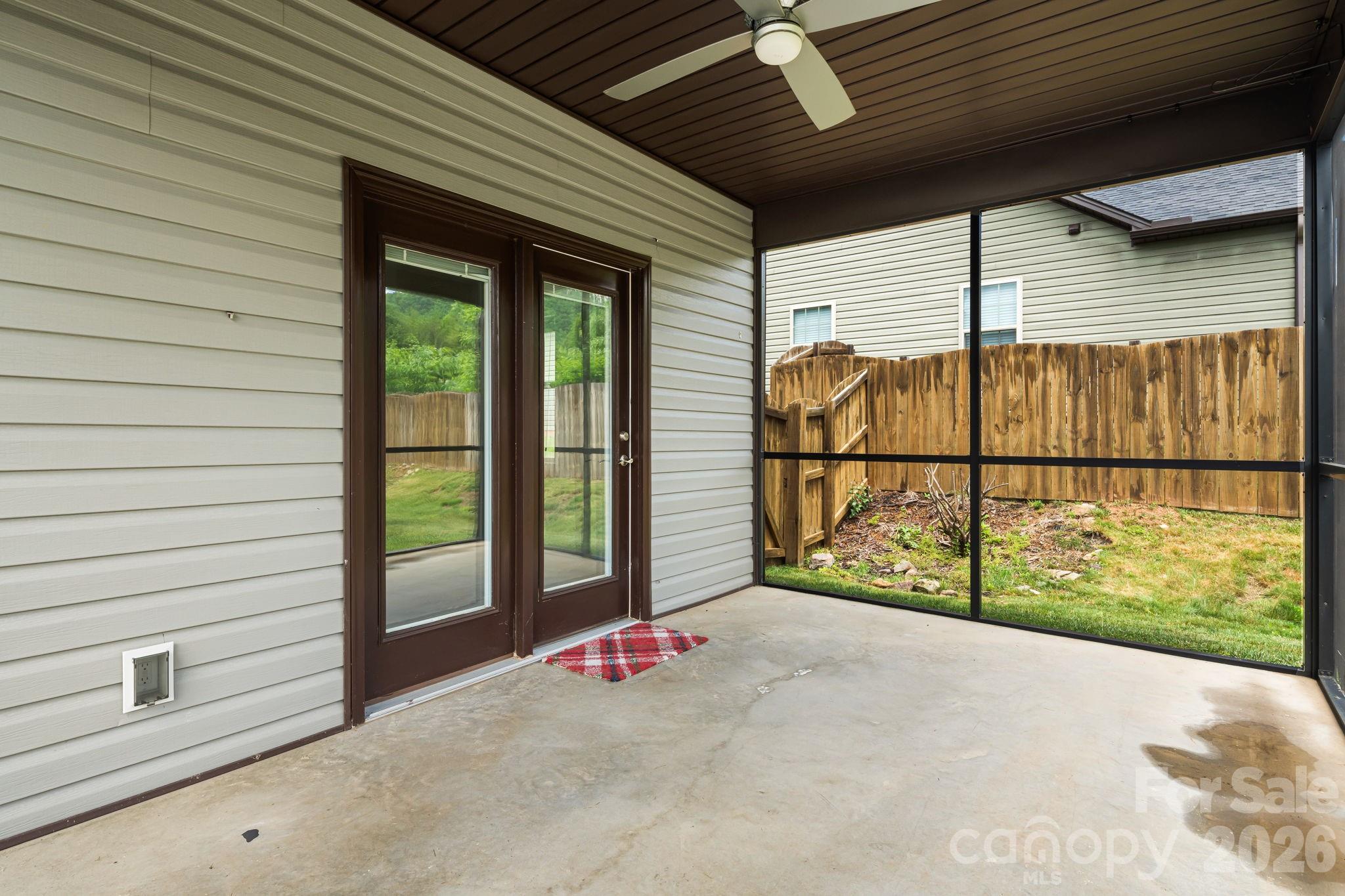 190 Water Leaf Drive — Weaverville