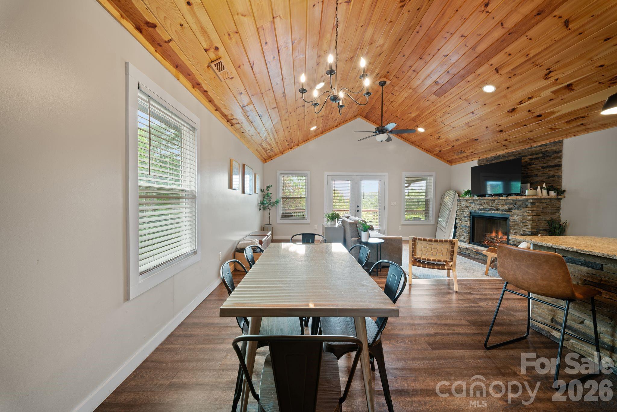 79 Trillium Way — Bryson City