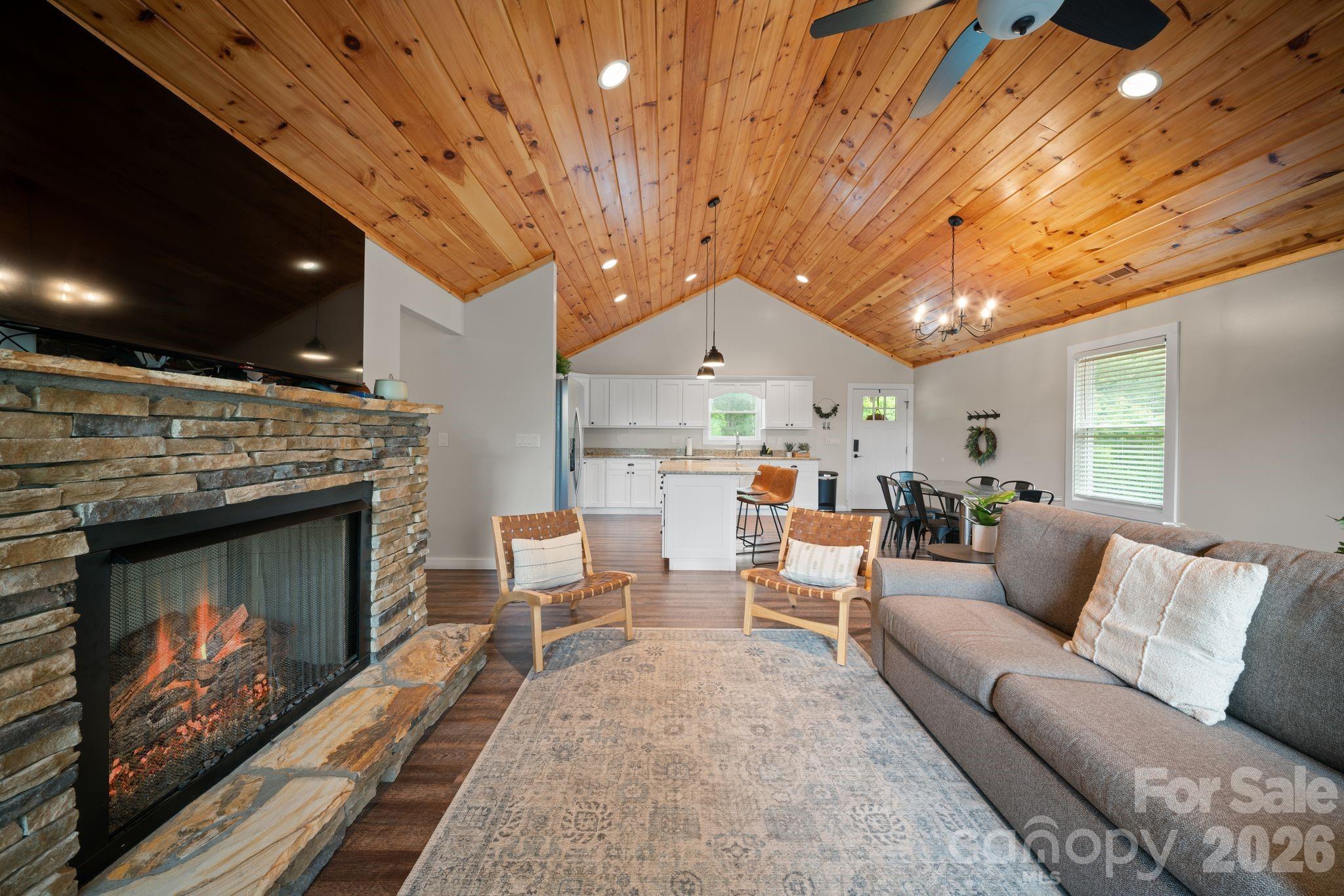 79 Trillium Way — Bryson City