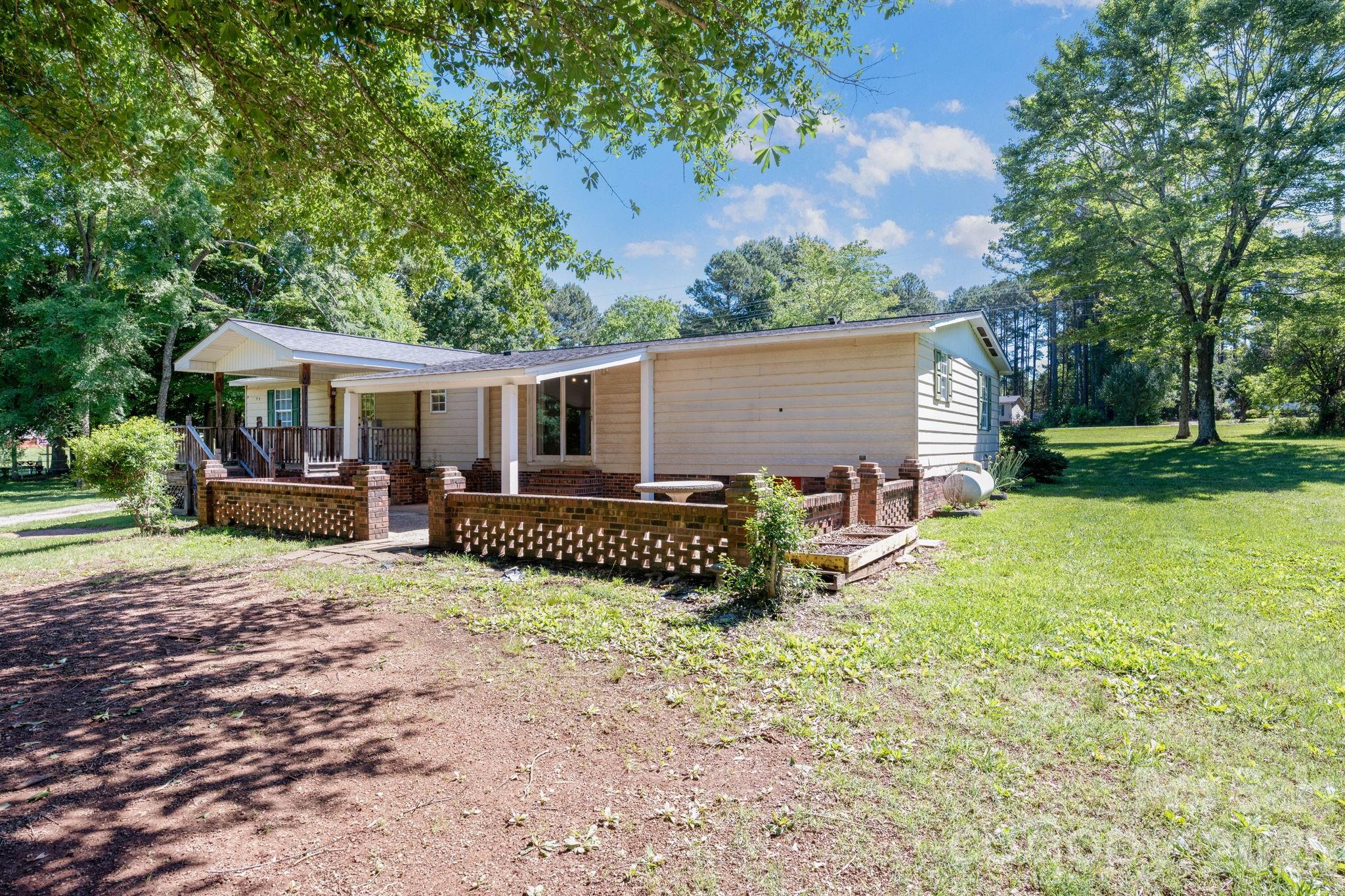 2107 Beth Haven Church Road — Denver