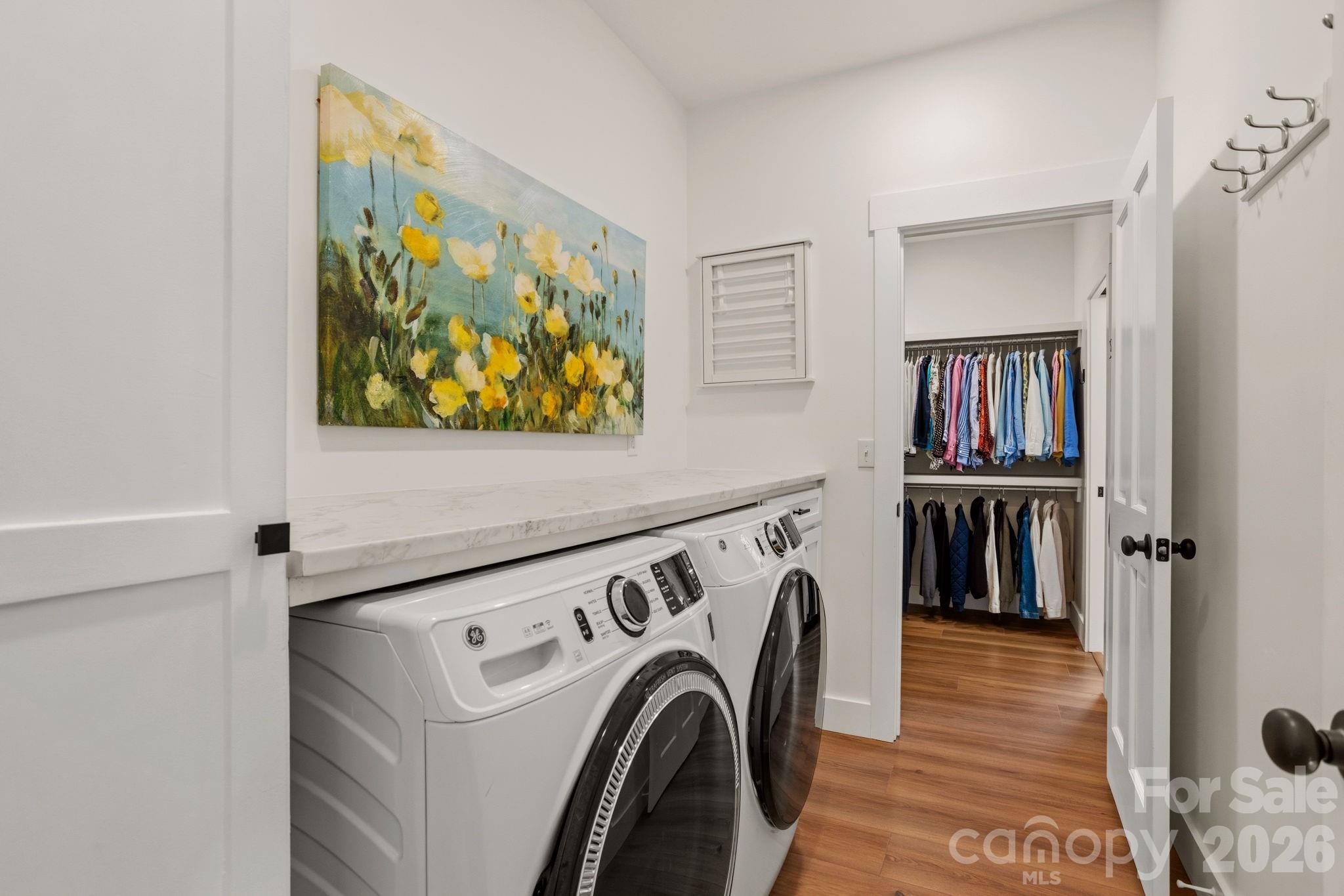 710 Knollwood Drive — Hendersonville