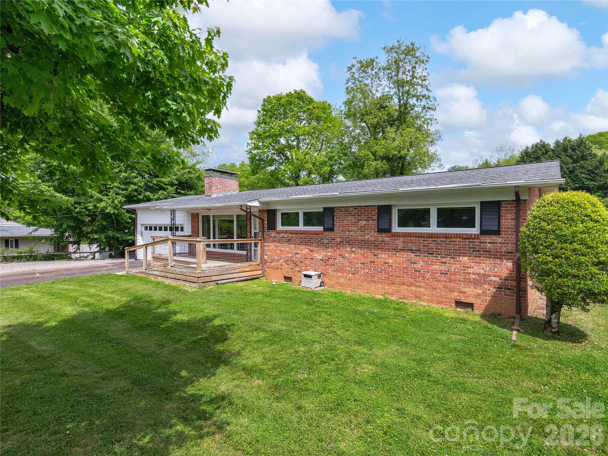 125 Playground Court — Waynesville