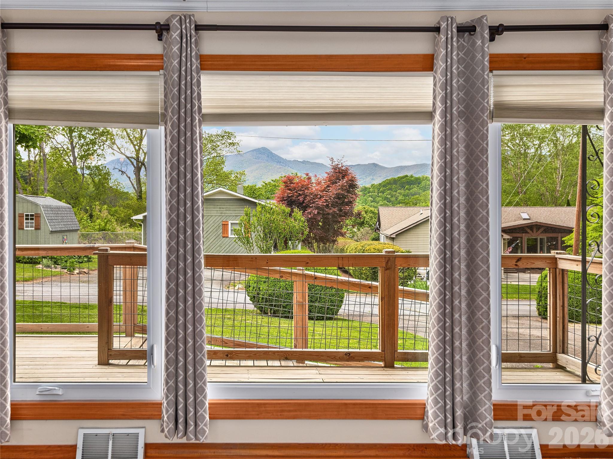 125 Playground Court — Waynesville