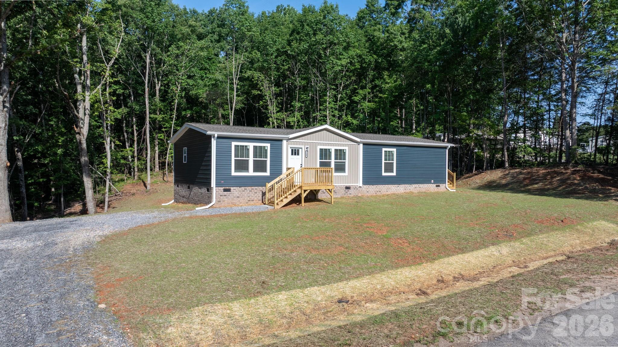 146 Oakstone Drive — Statesville