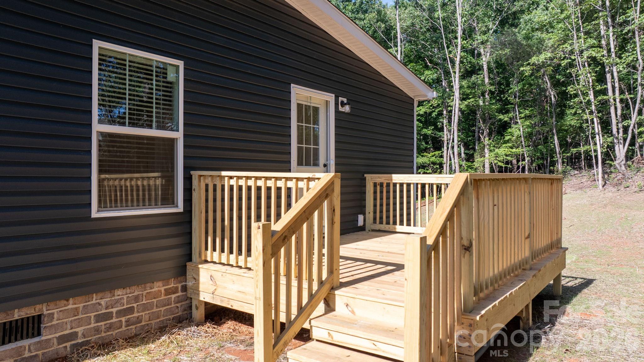 146 Oakstone Drive — Statesville