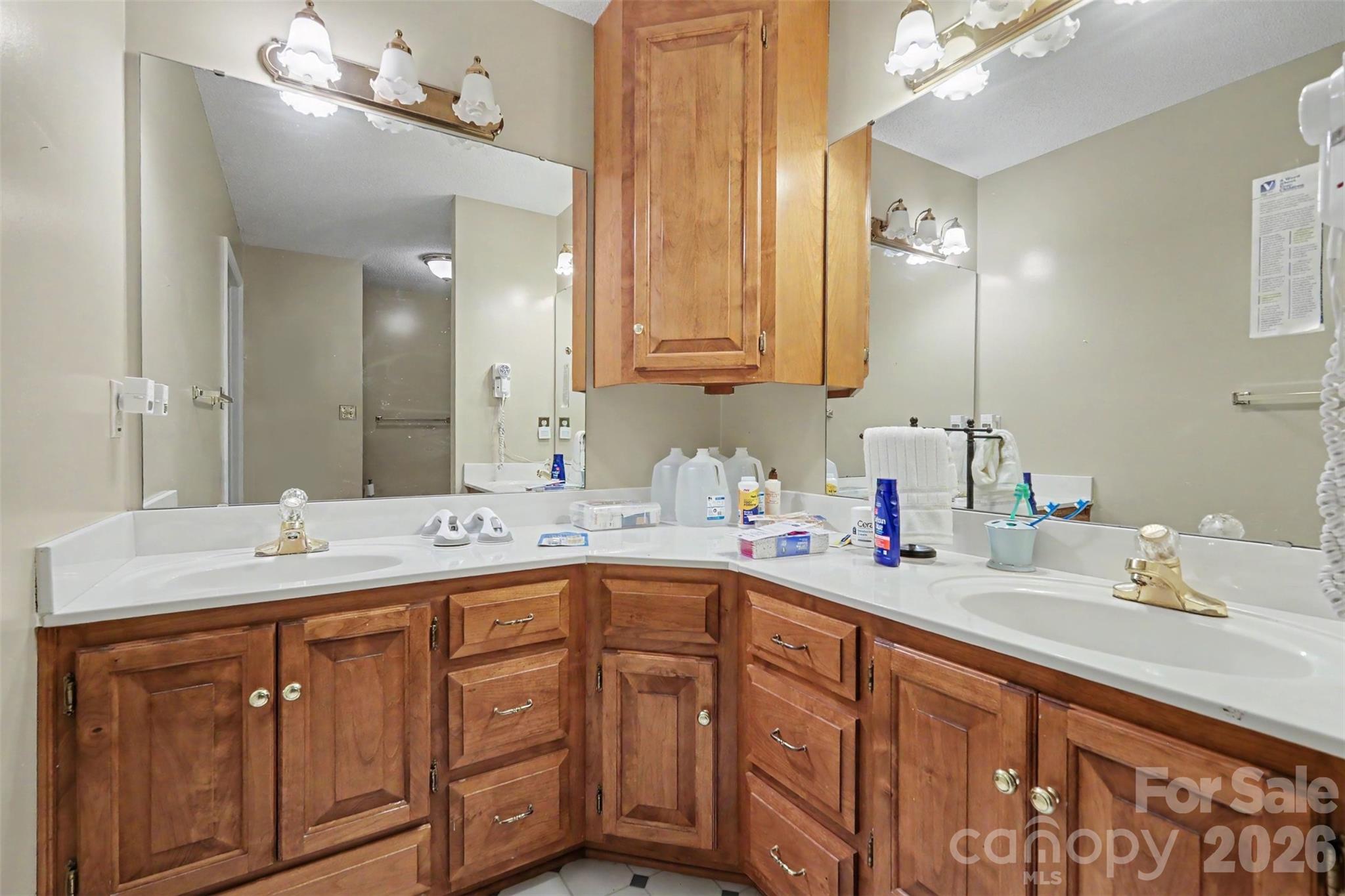 104 Provincial Road — Gastonia
