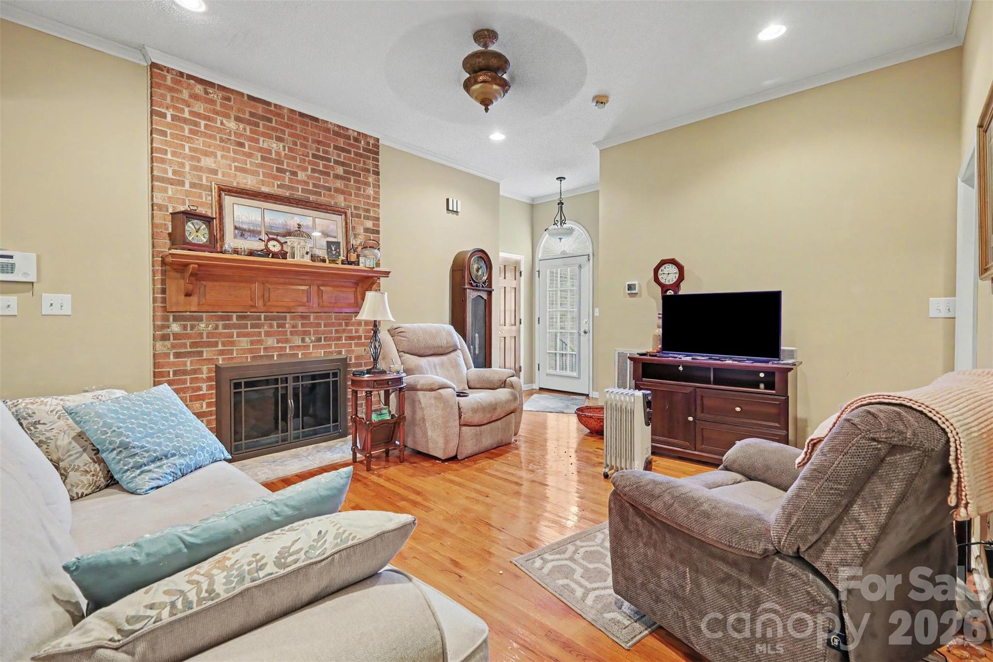 104 Provincial Road — Gastonia