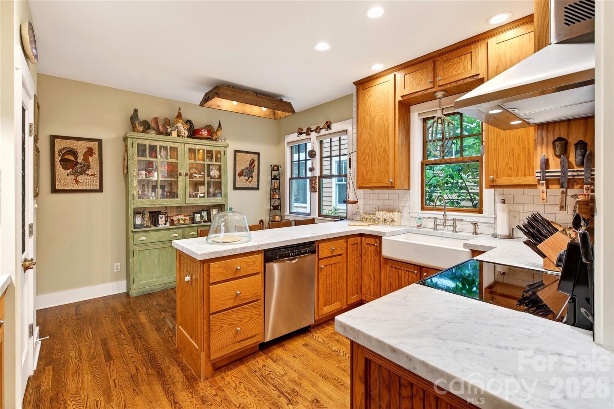 52 Cheshire Drive — Black Mountain