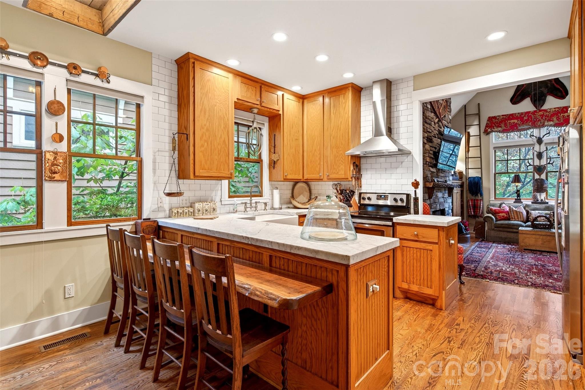 52 Cheshire Drive — Black Mountain
