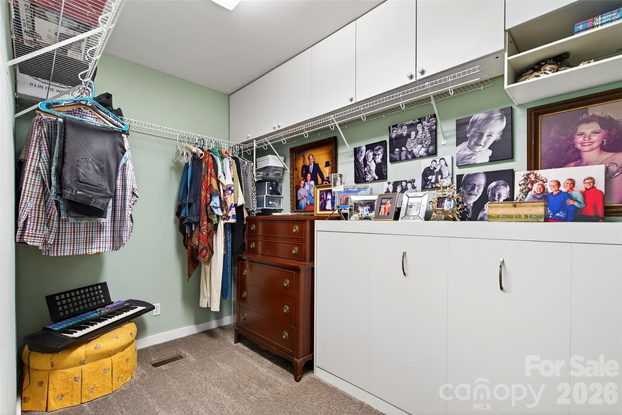 52 Cheshire Drive — Black Mountain